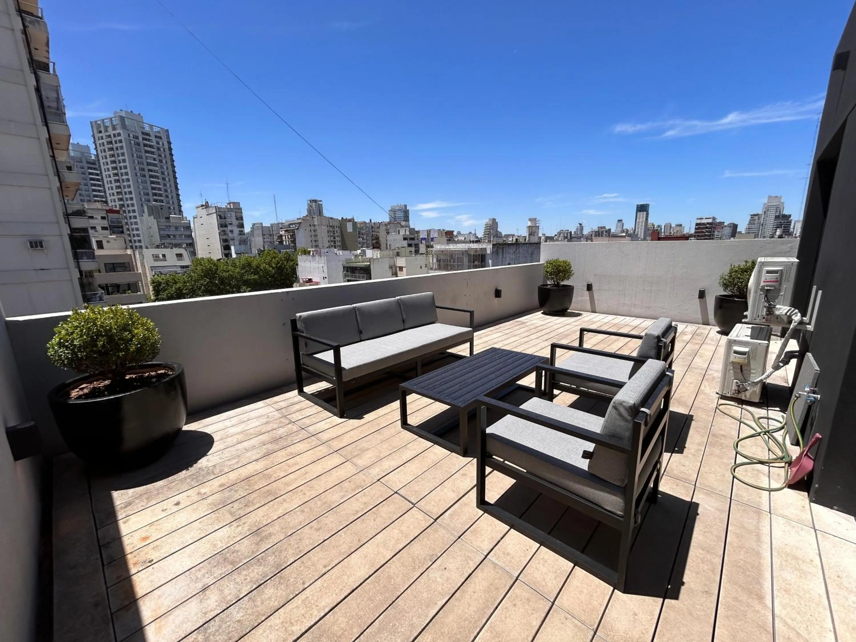 Property building in Live Soho Boutique Apartments Palermo Hollywood