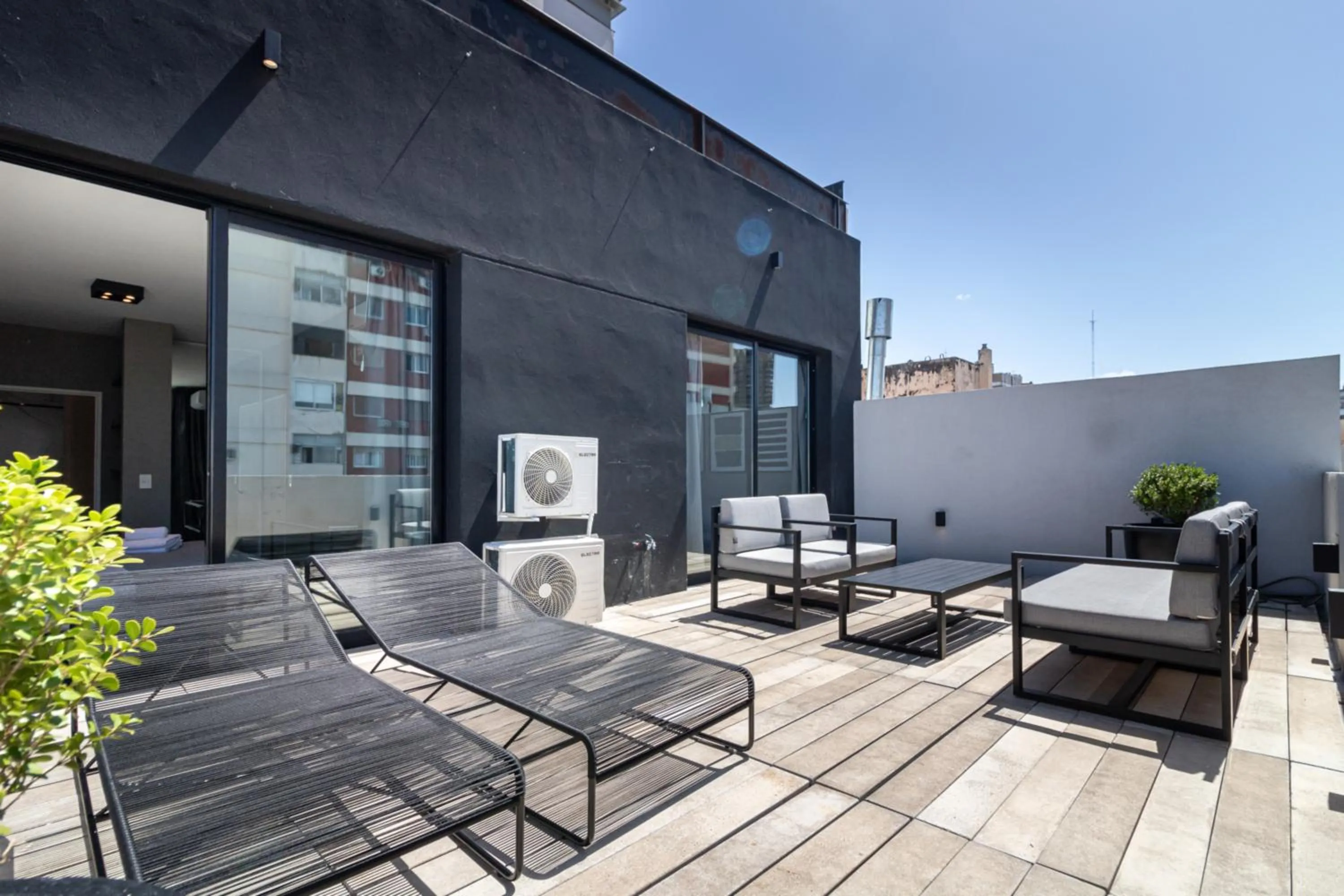 Property building in Live Soho Boutique Apartments Palermo Hollywood