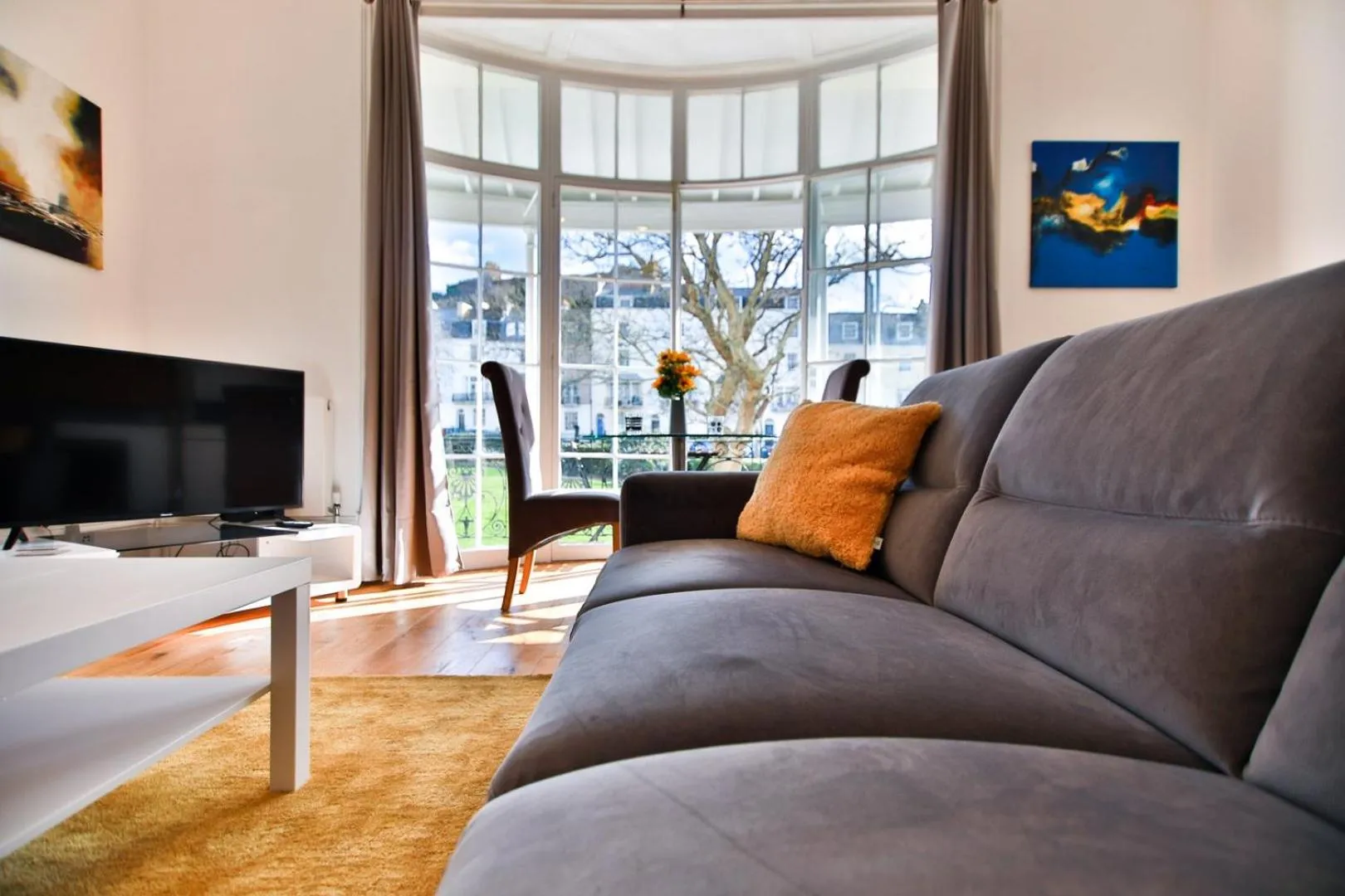 Living room in 41b Wellington Suites