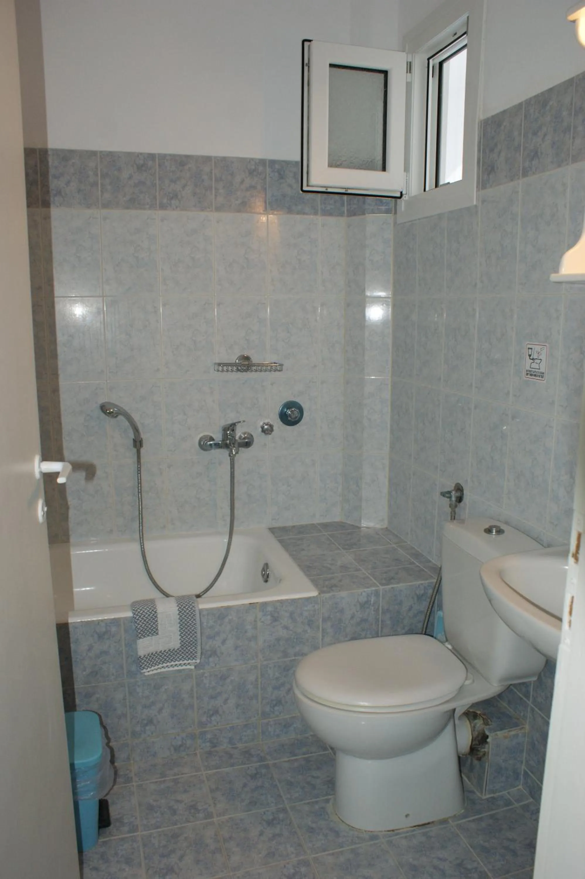 Bathroom in Colosseo Star