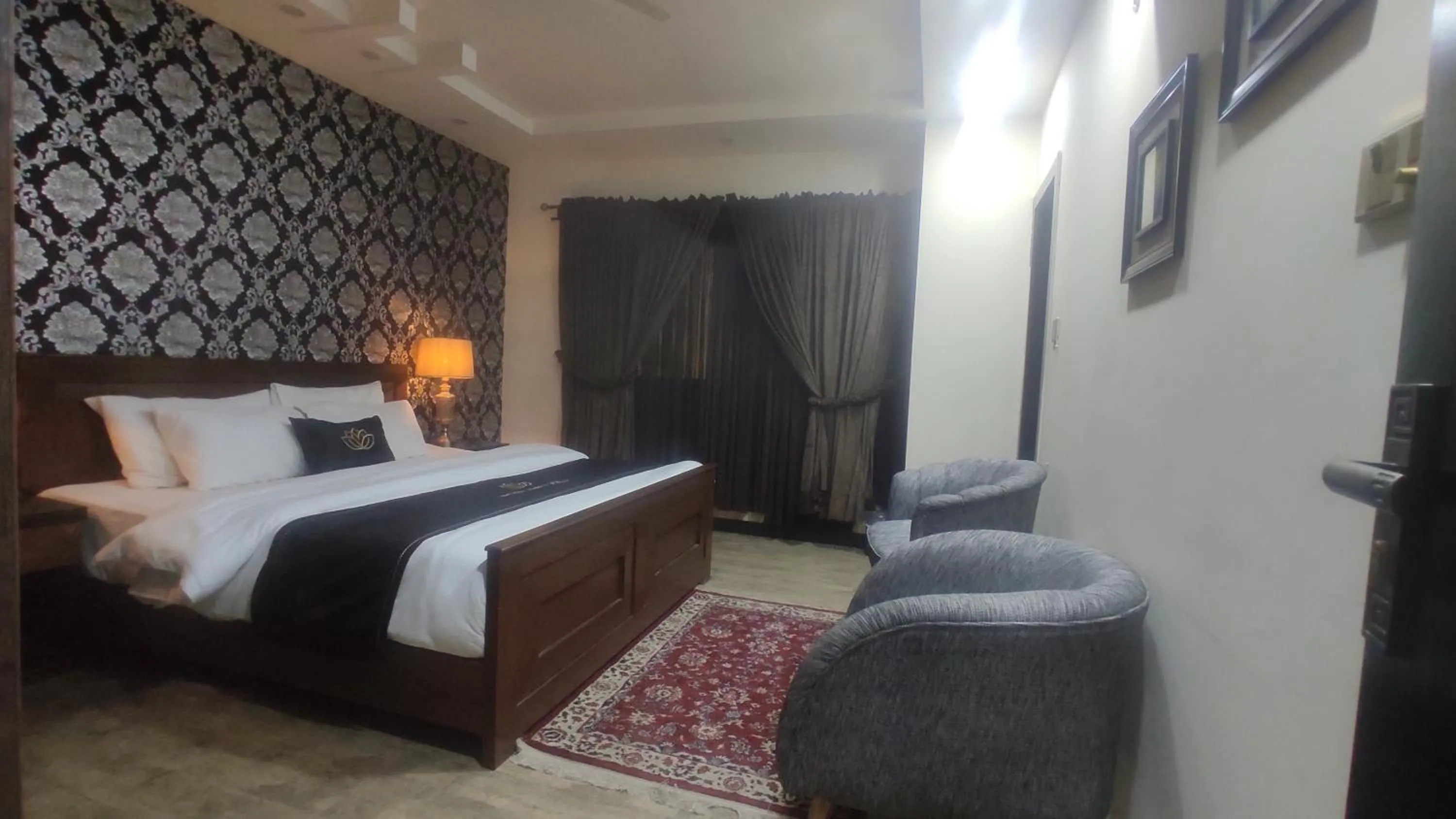 Bed in Hotel Daffodils