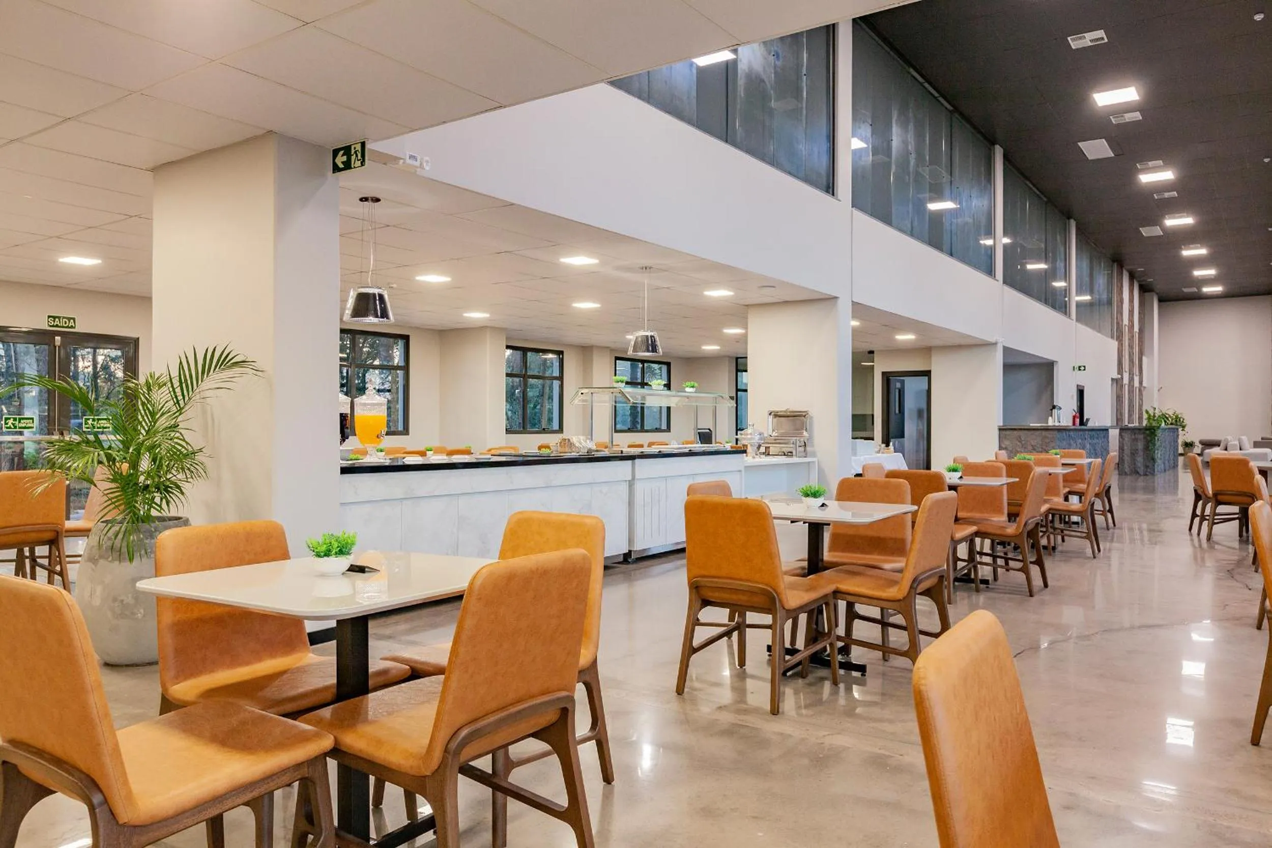 Restaurant/places to eat in Tri Hotel Antônio Prado