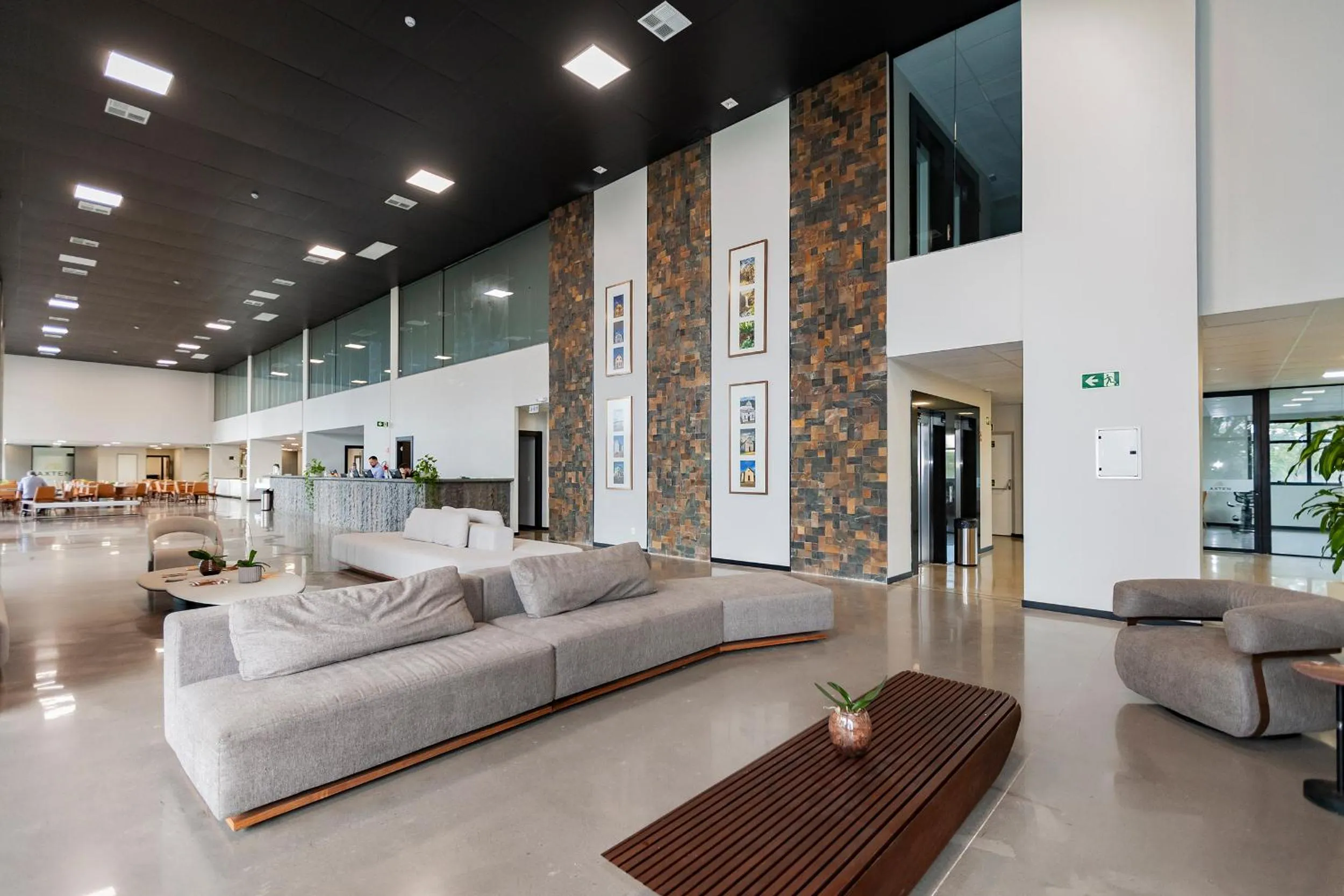 Lobby or reception in Tri Hotel Antônio Prado