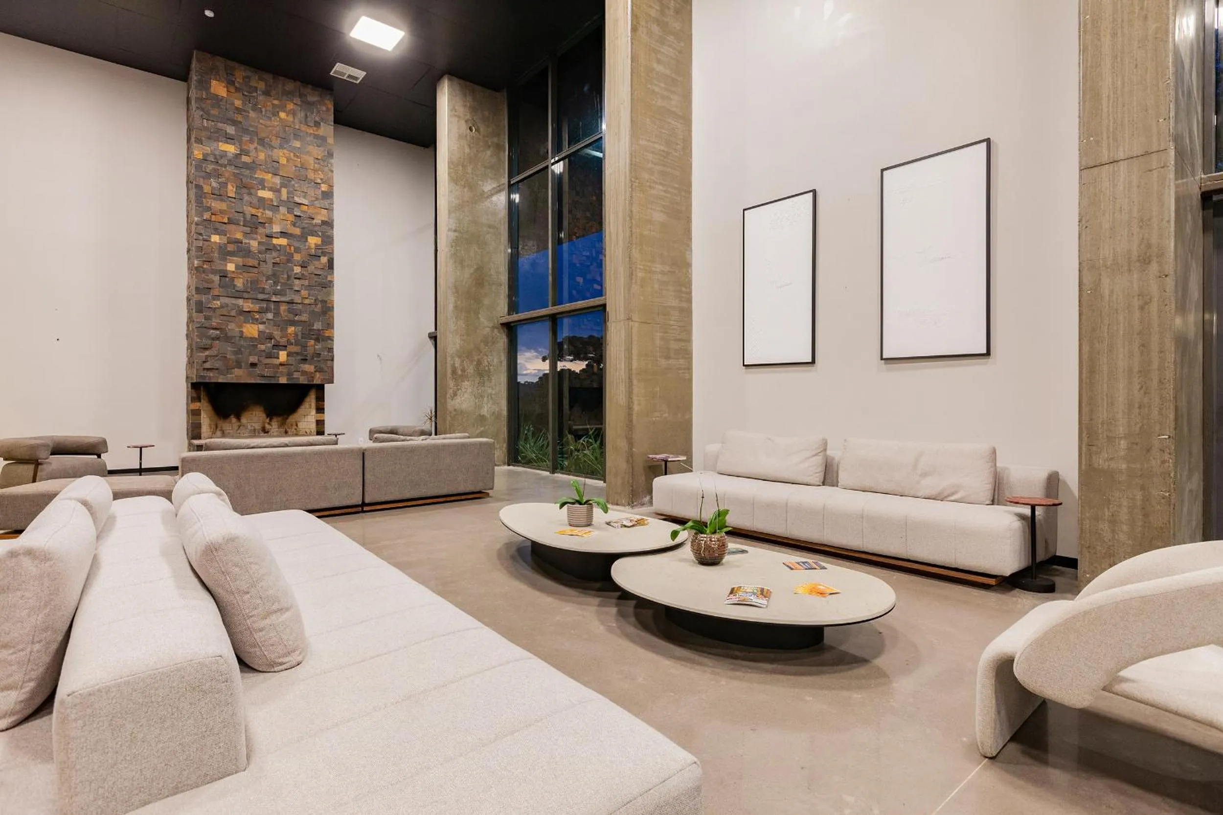 Lobby or reception in Tri Hotel Antônio Prado