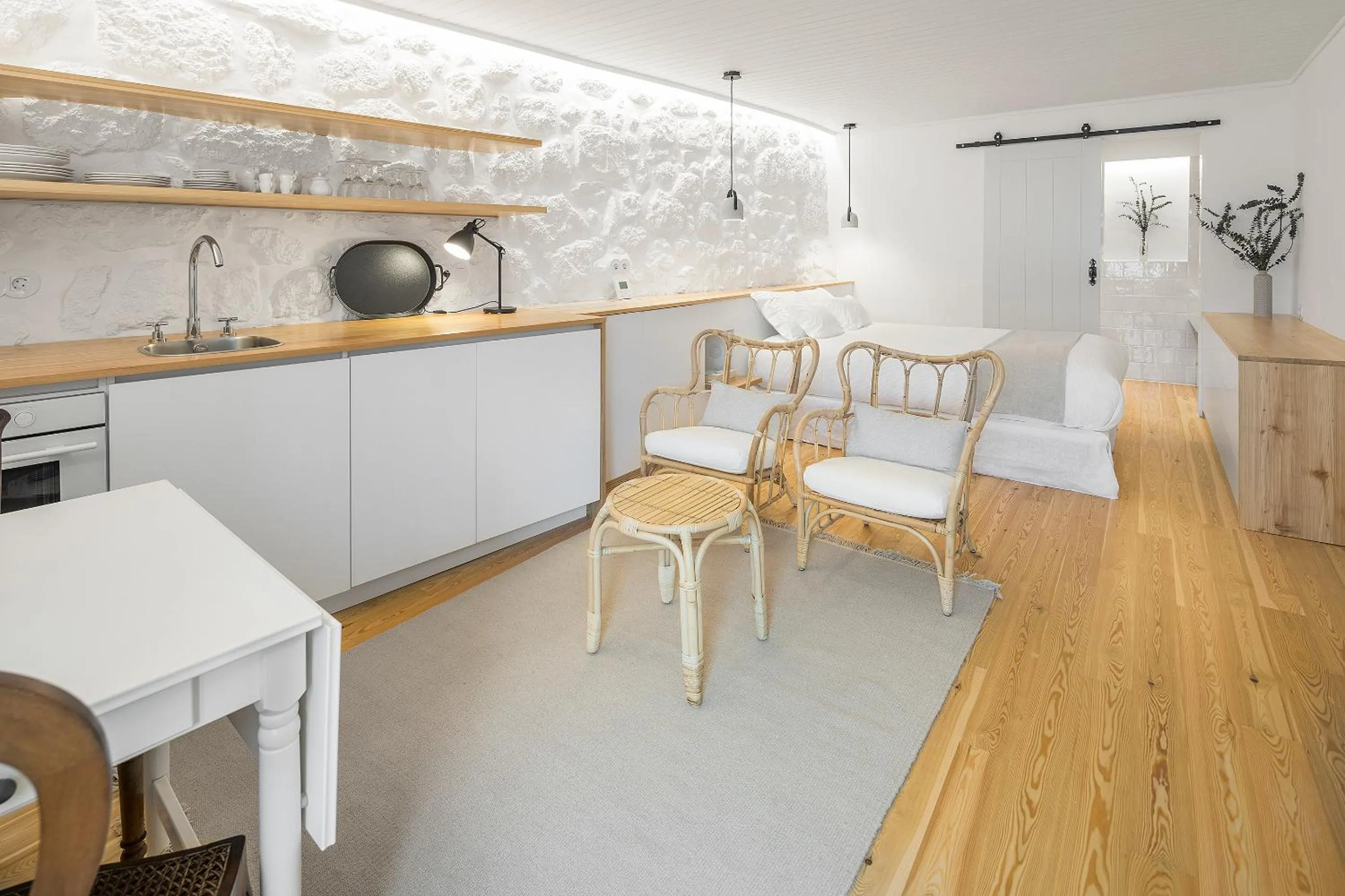 Kitchen or kitchenette in Casas Rossio by Casas com Estória Boutique Houses