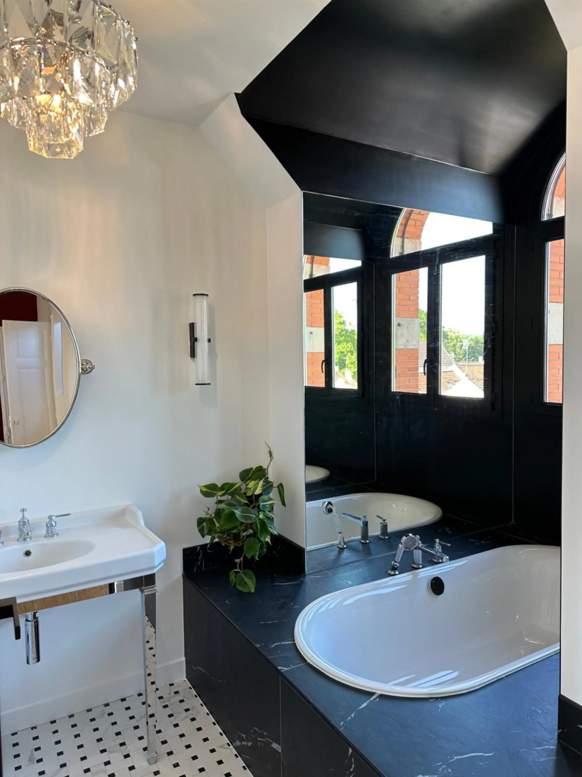 LA GRANDE MAISON LGM