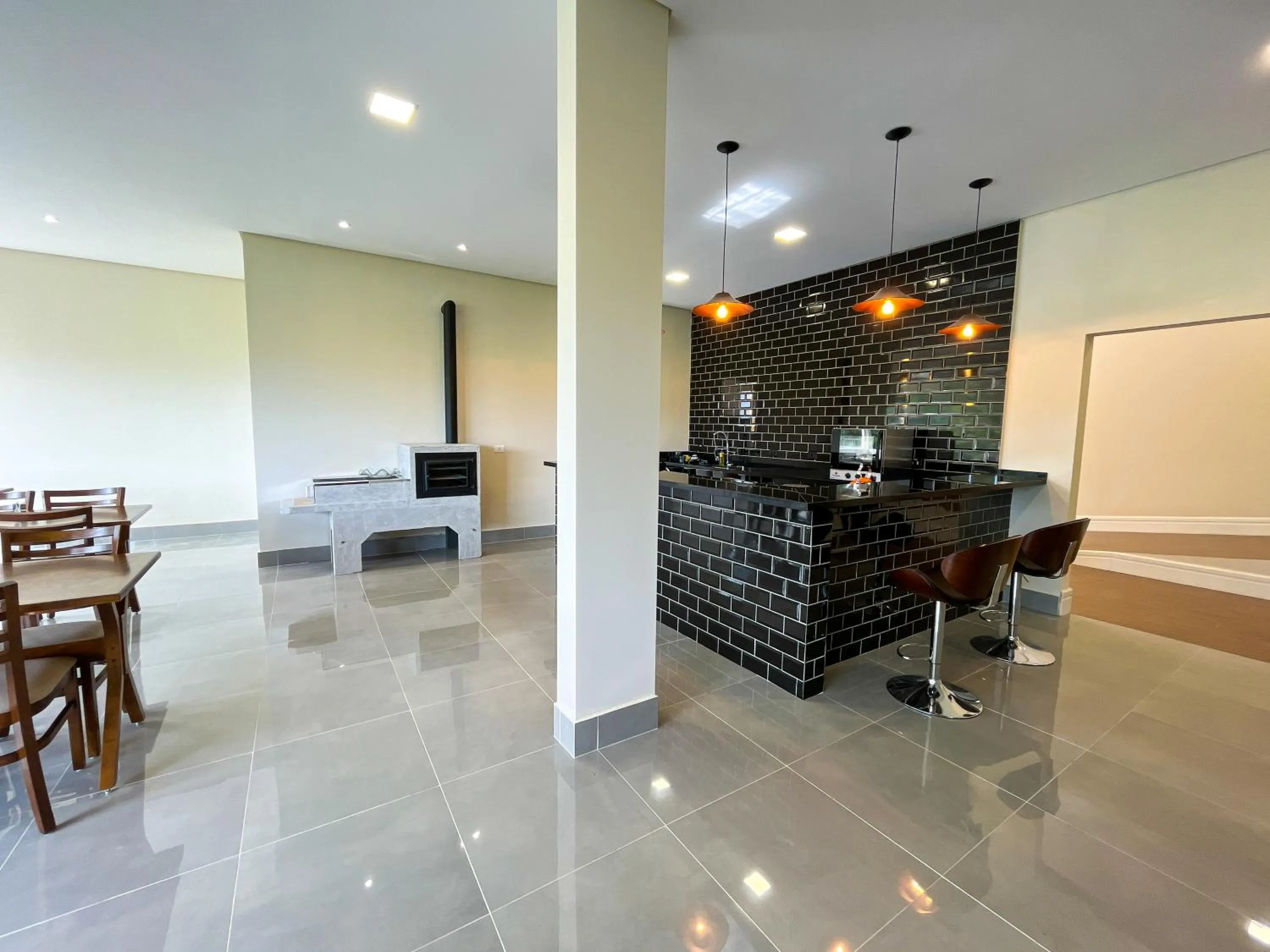 Restaurant/places to eat in Pousadinha Campos