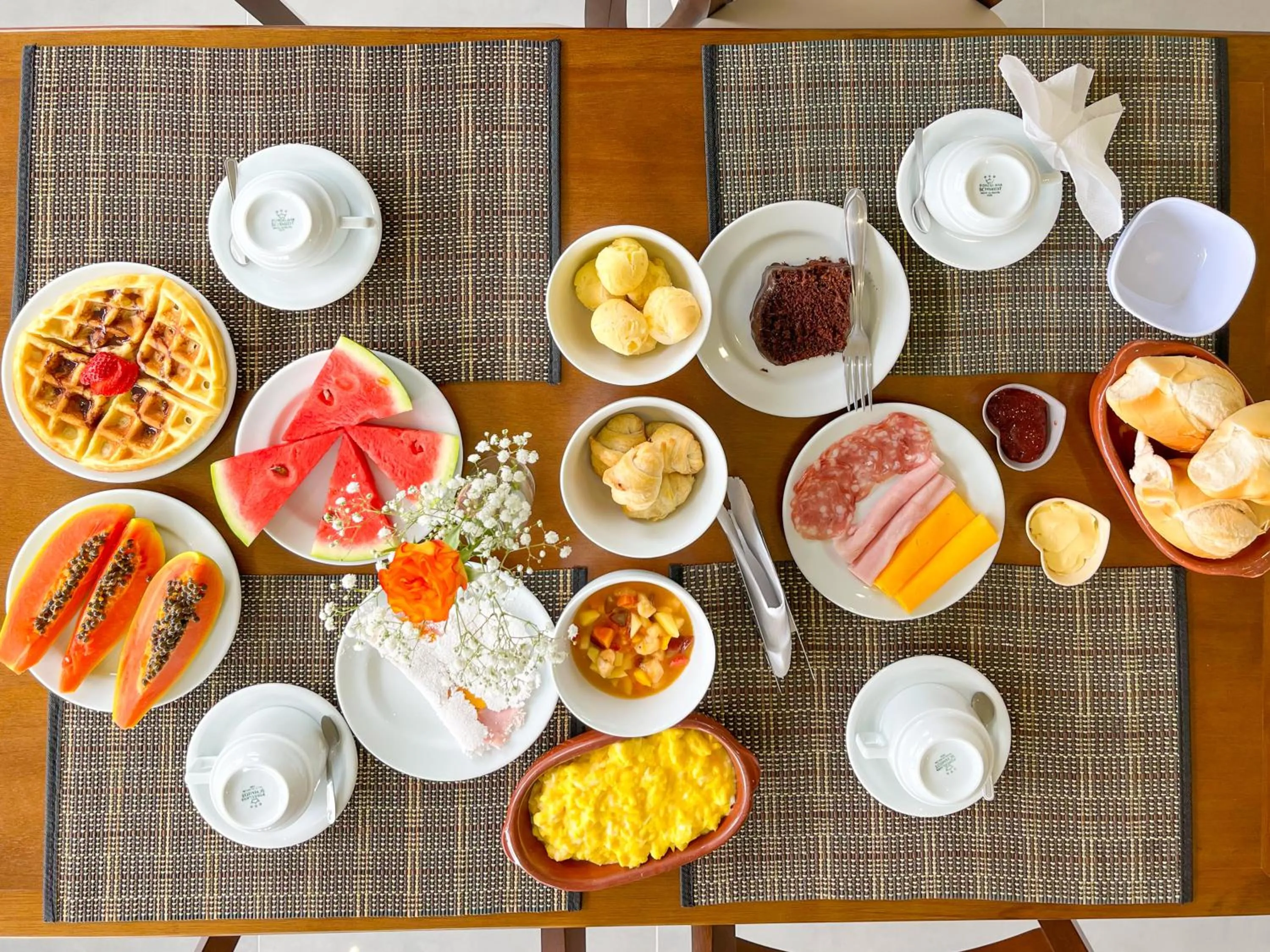 Food and drinks in Pousadinha Campos