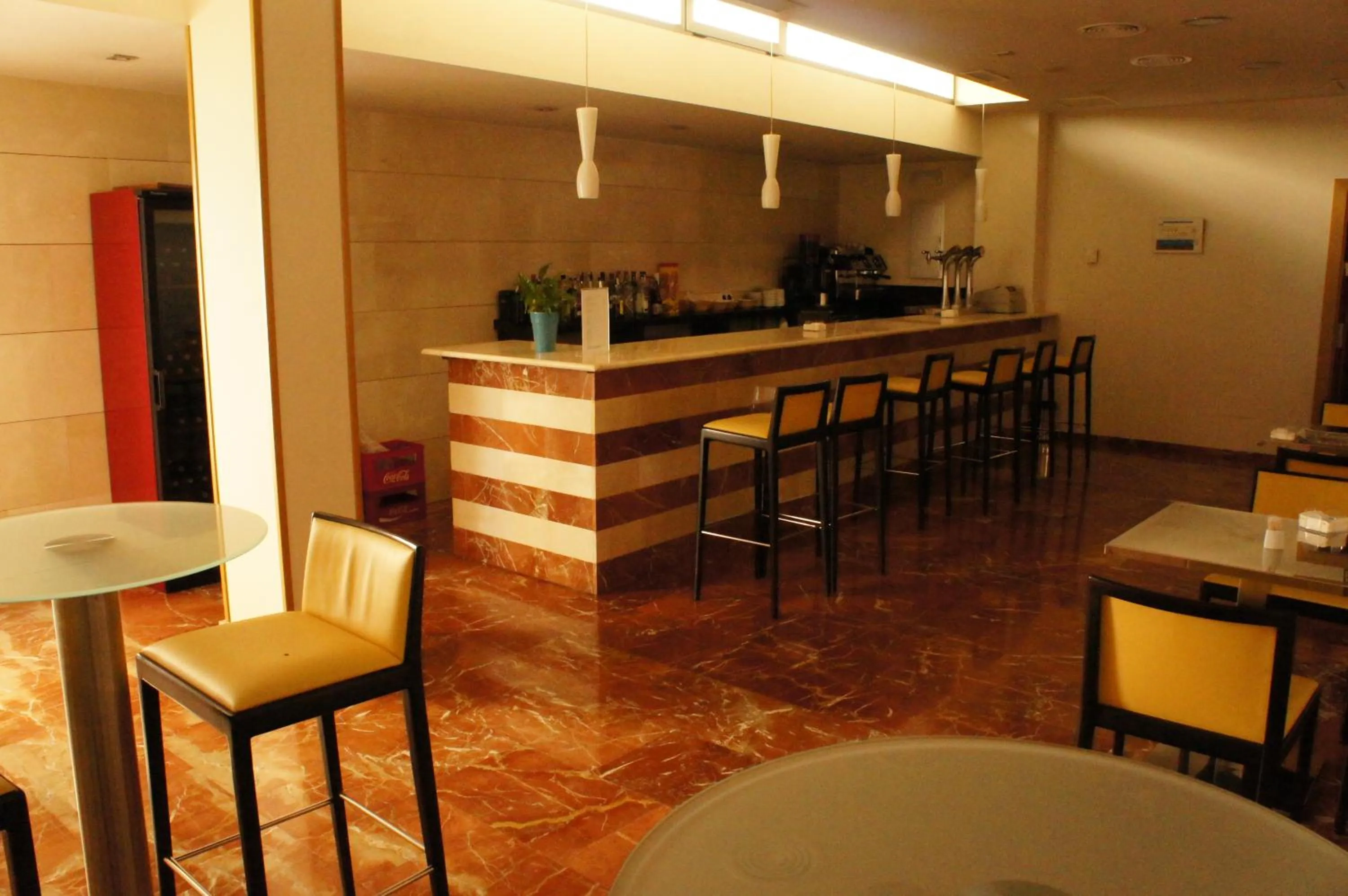 Lounge or bar in TCH Hotel