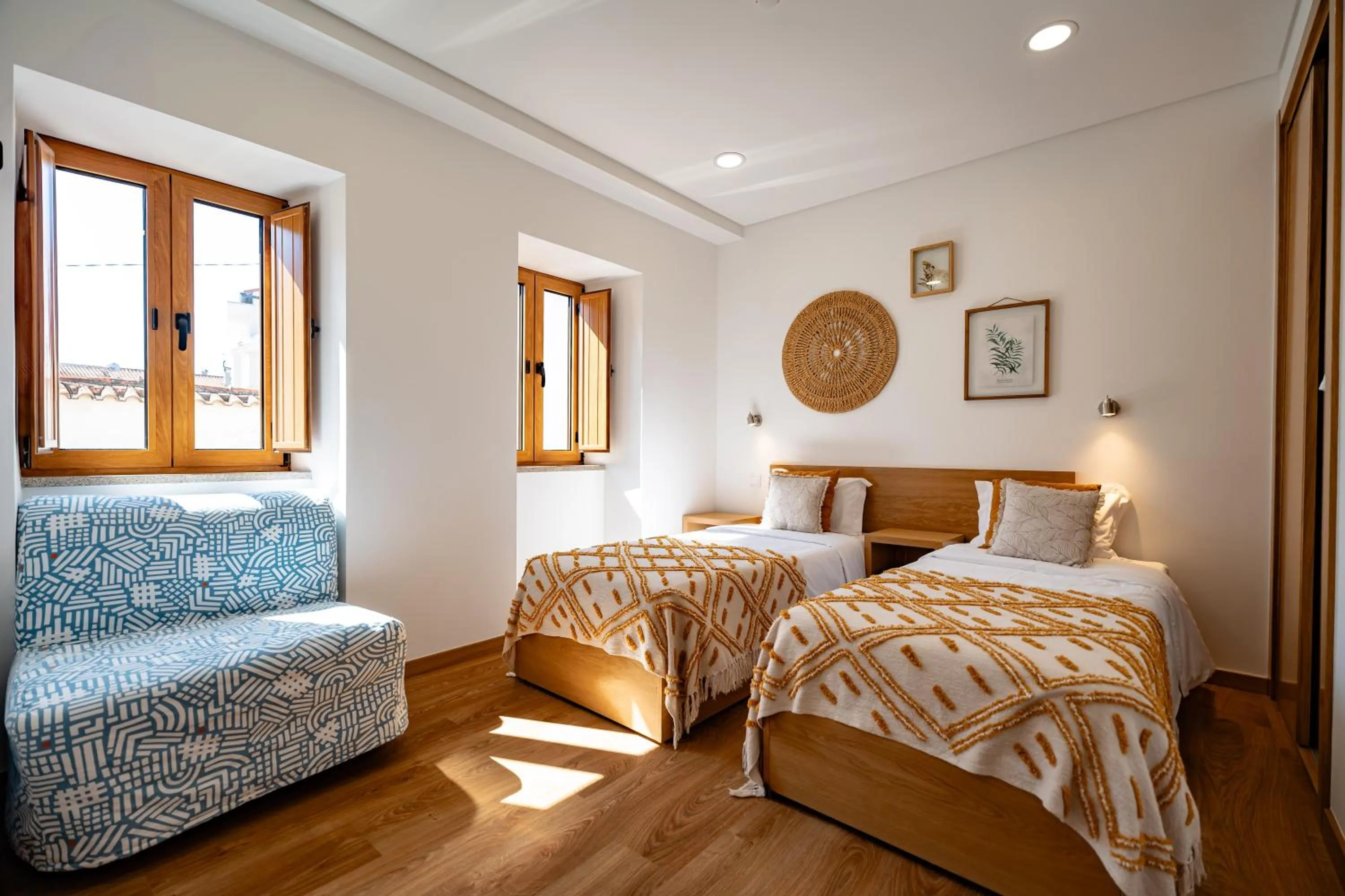 Photo of the whole room, Bed in Alojamento Jasmine