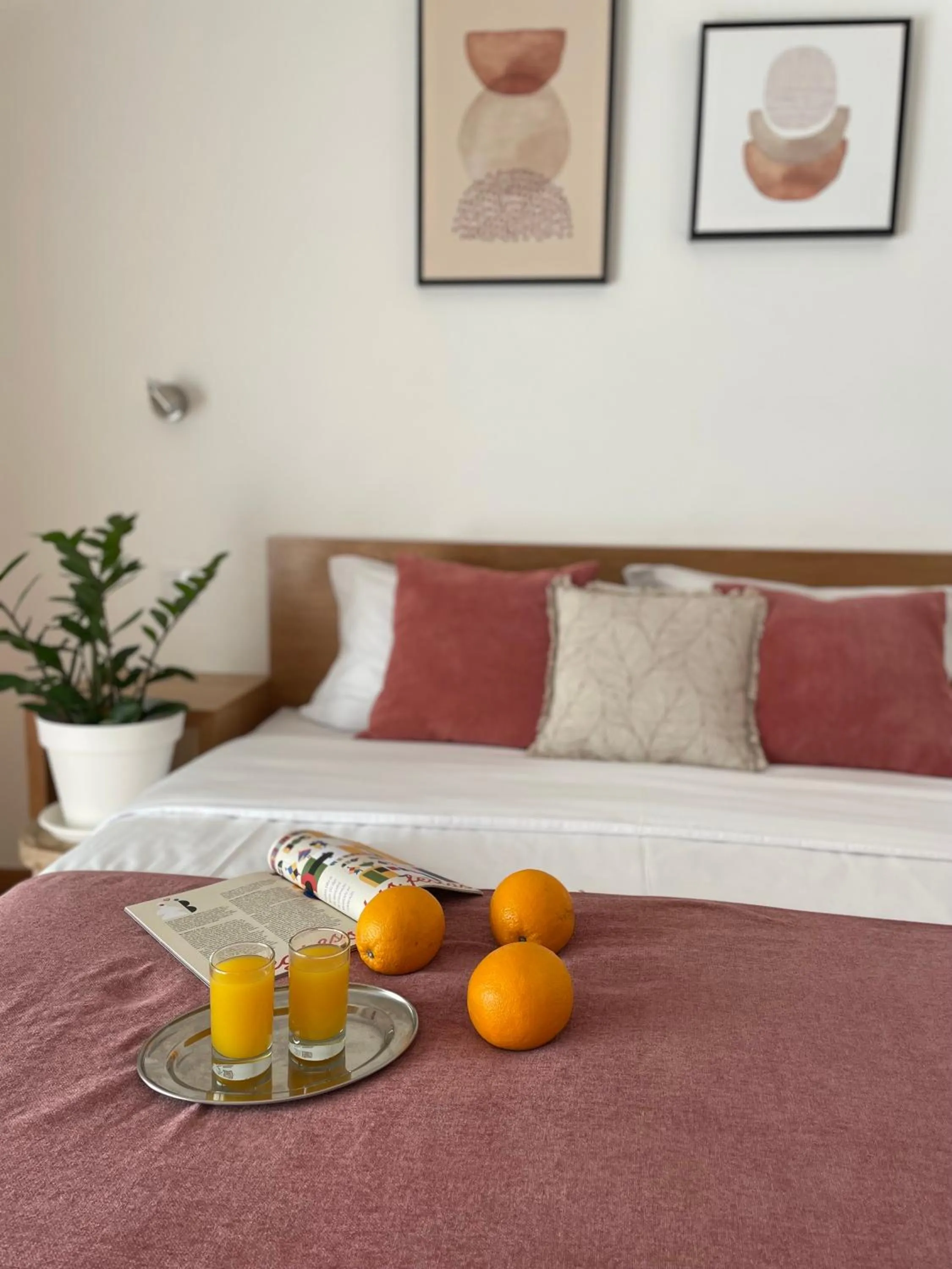 Photo of the whole room, Bed in Alojamento Jasmine