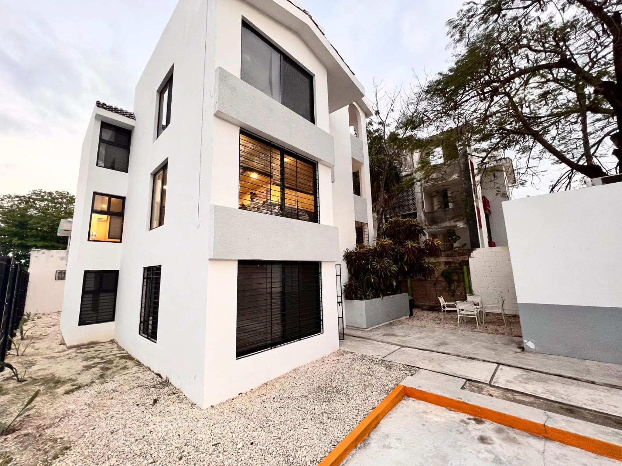 Property building in Depa Palenque I Cancun