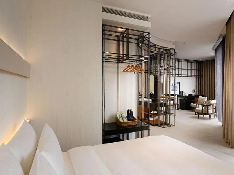 Photo of the whole room, Bed in Orient Luxury Hotel-Jiaoxi