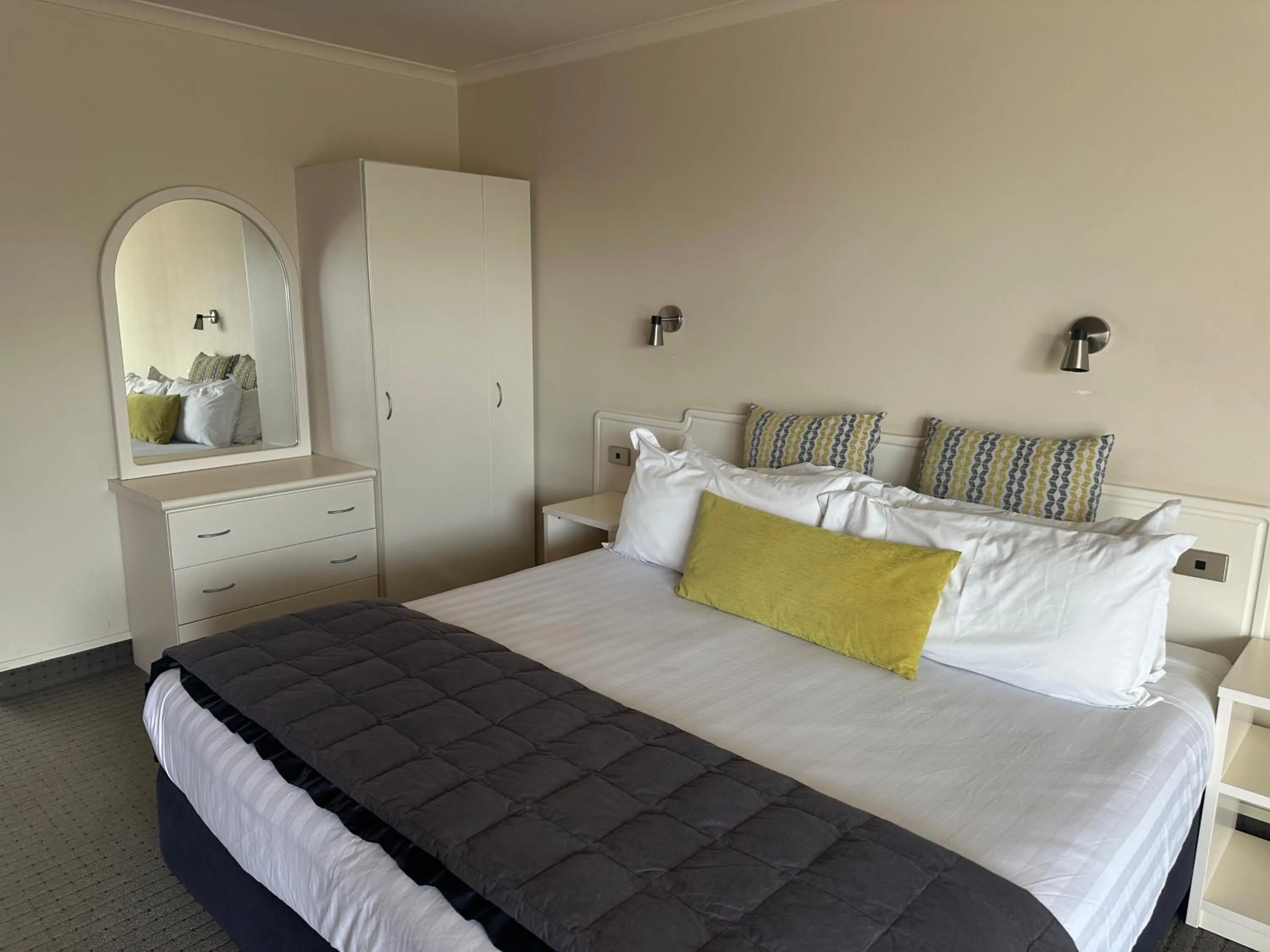 Bed in Ballina Motel