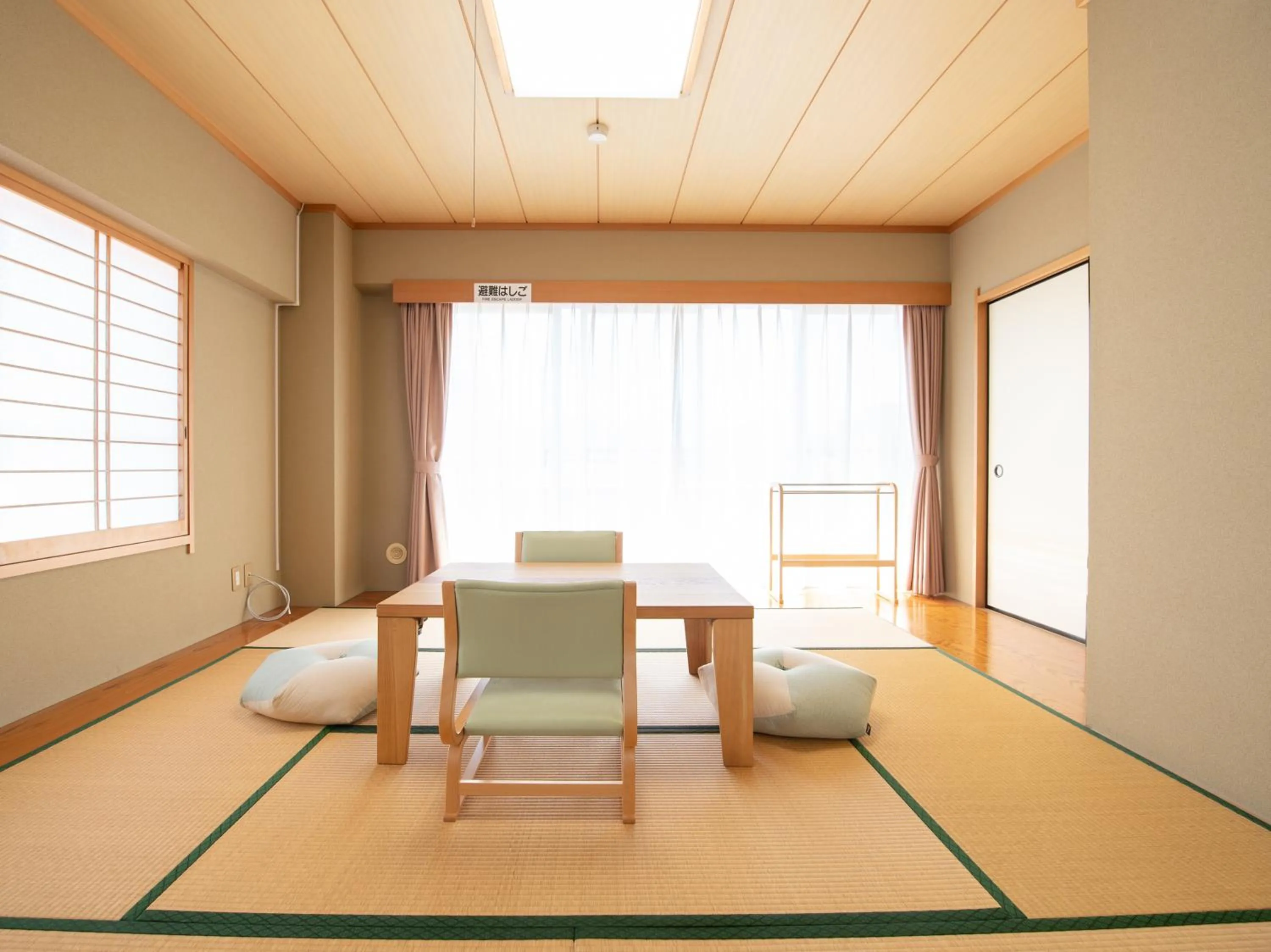 Living room in Chateraise Lodge Kasugai