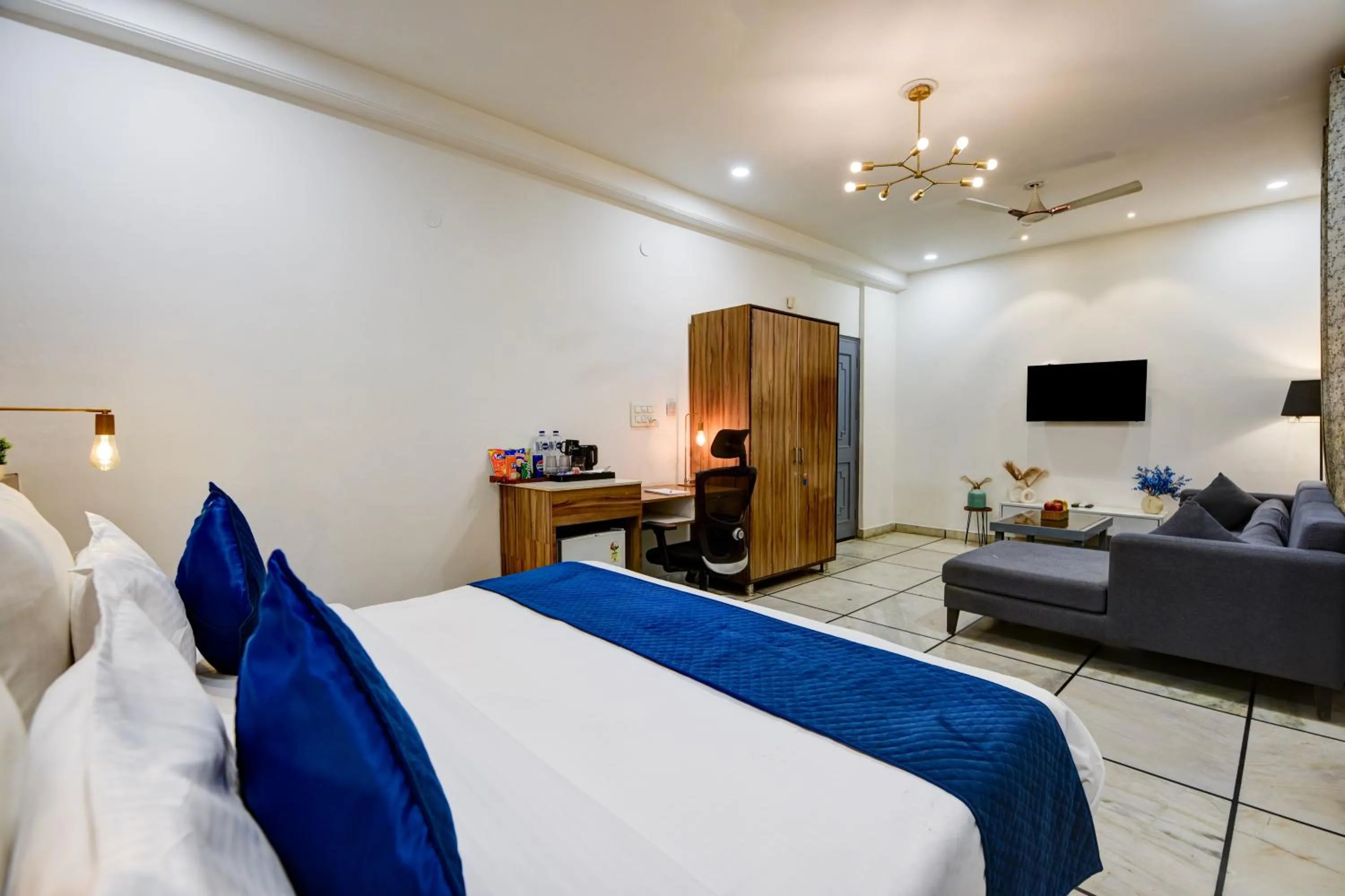 Bed in Gallivanto Inn - Rohini