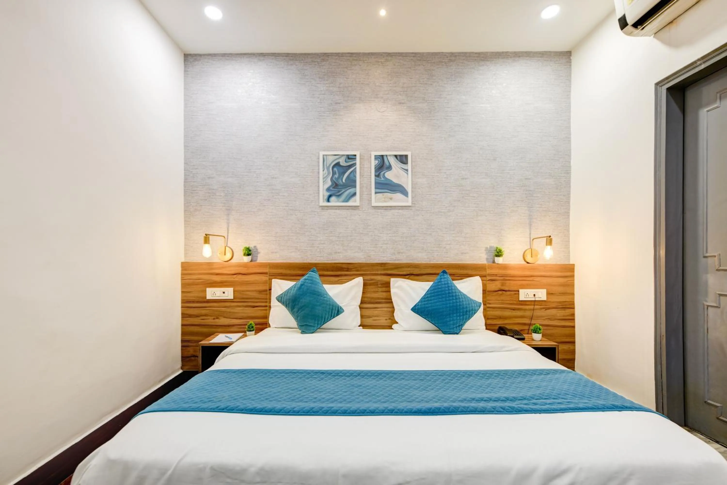 Bed in Gallivanto Inn - Rohini