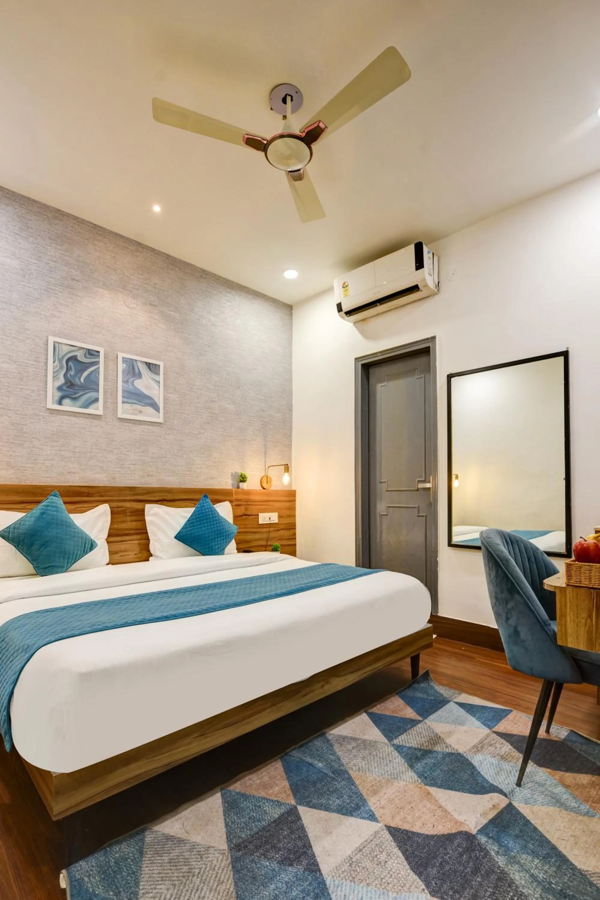 Bed in Gallivanto Inn - Rohini