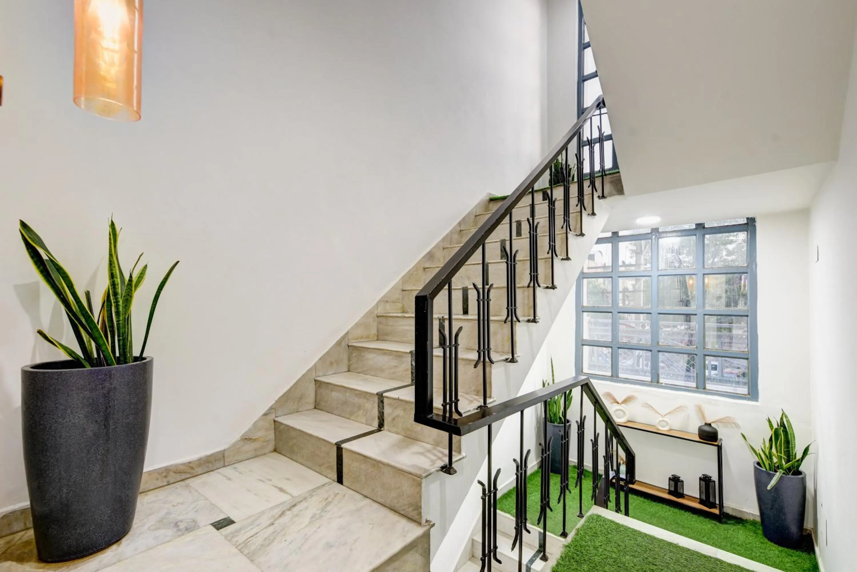 Property building in Gallivanto Inn - Rohini