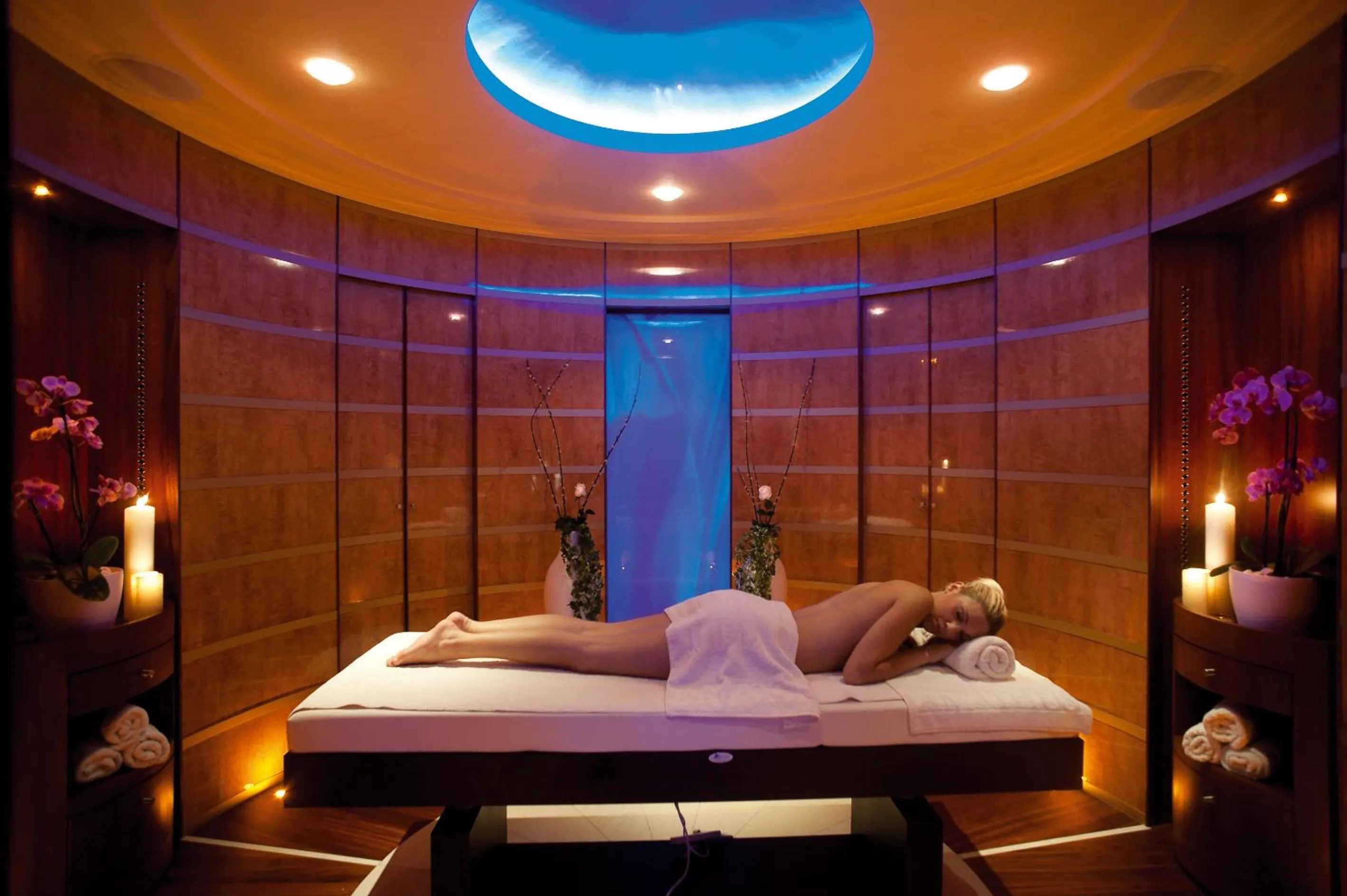 Spa and wellness centre/facilities in Rhodes Bay Hotel & Spa