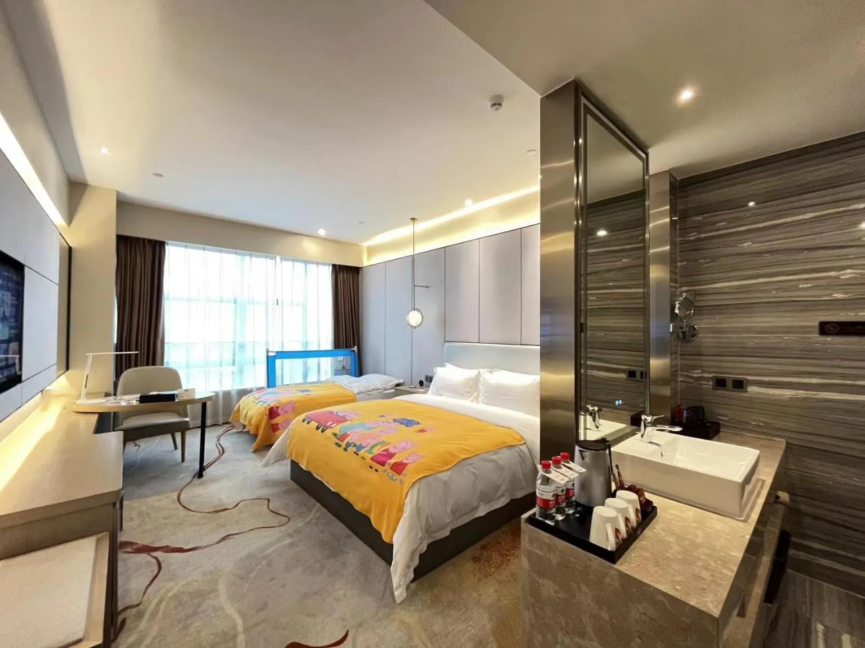 Bed in Qingyuan Argyle Hotel