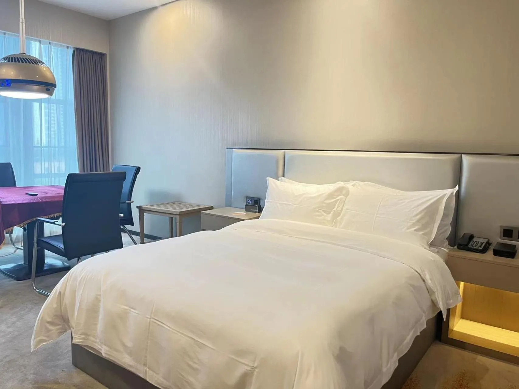 Bed in Qingyuan Argyle Hotel