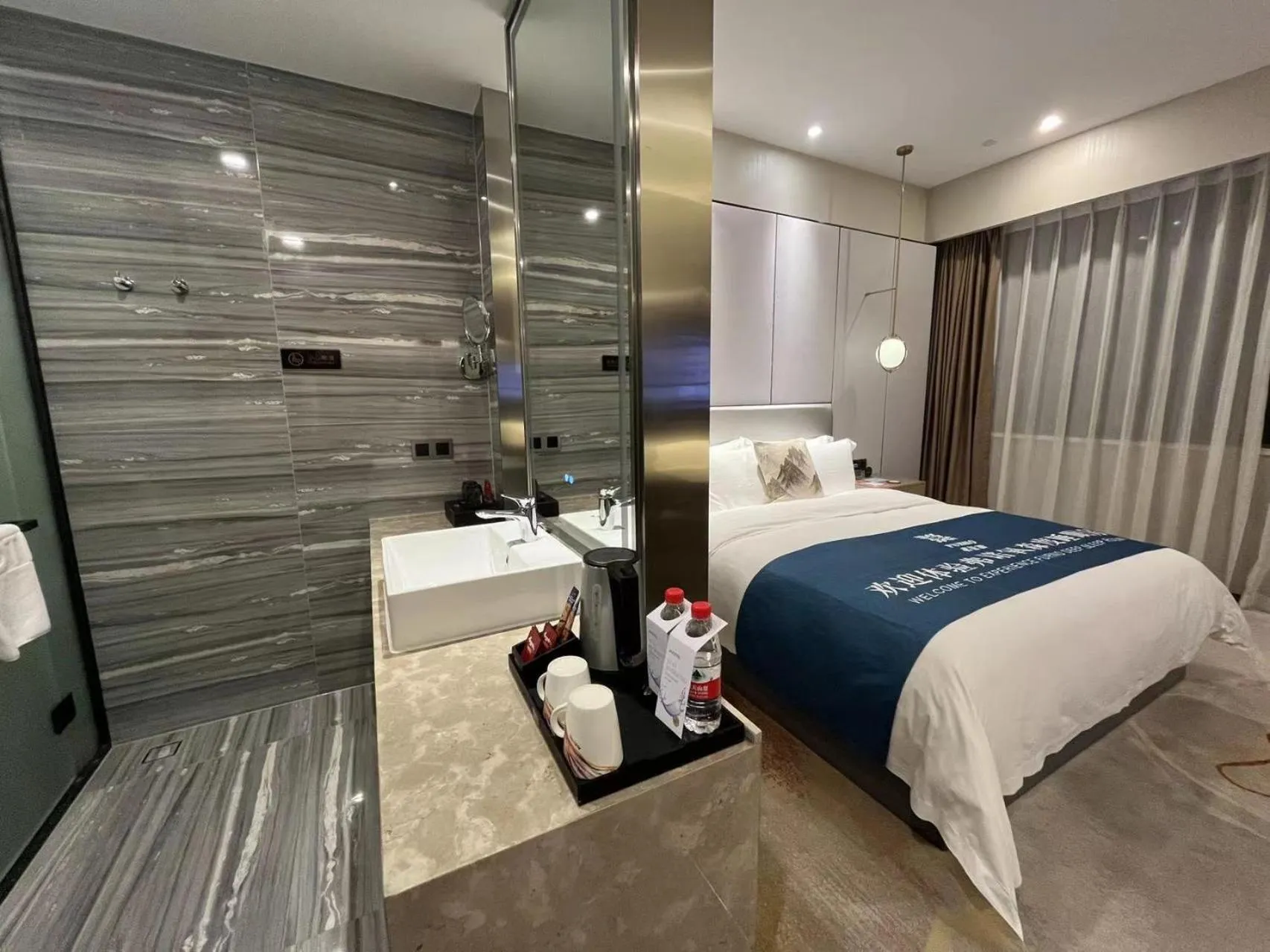 Bed in Qingyuan Argyle Hotel