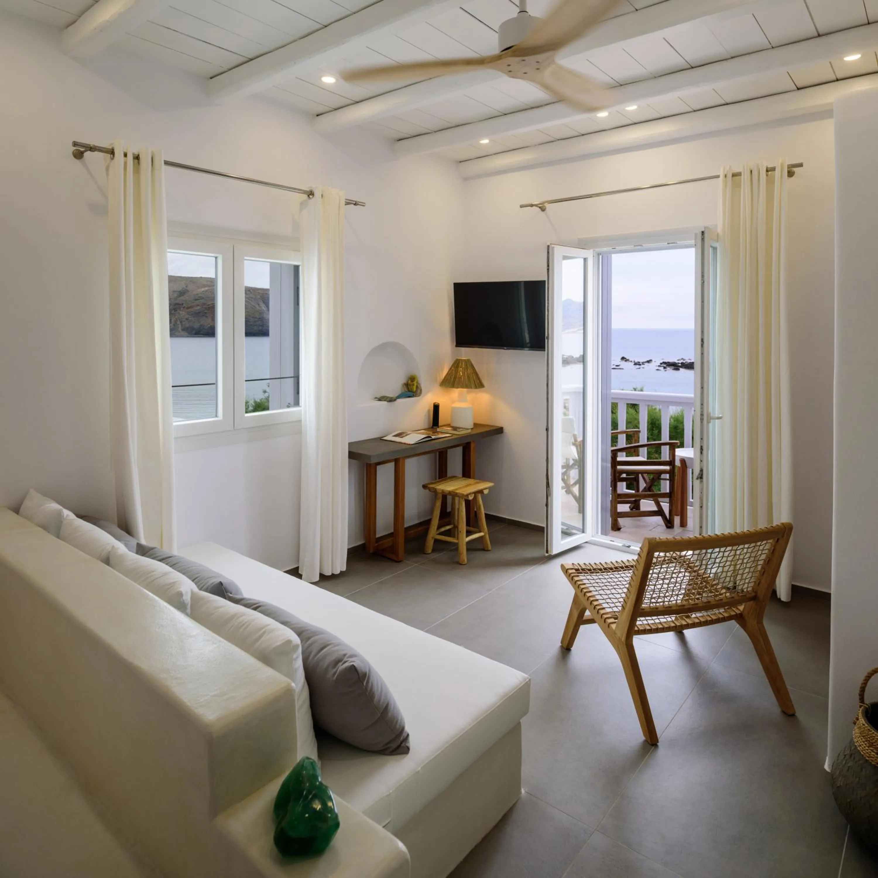 Bedroom in Nefeli Sunset Studios