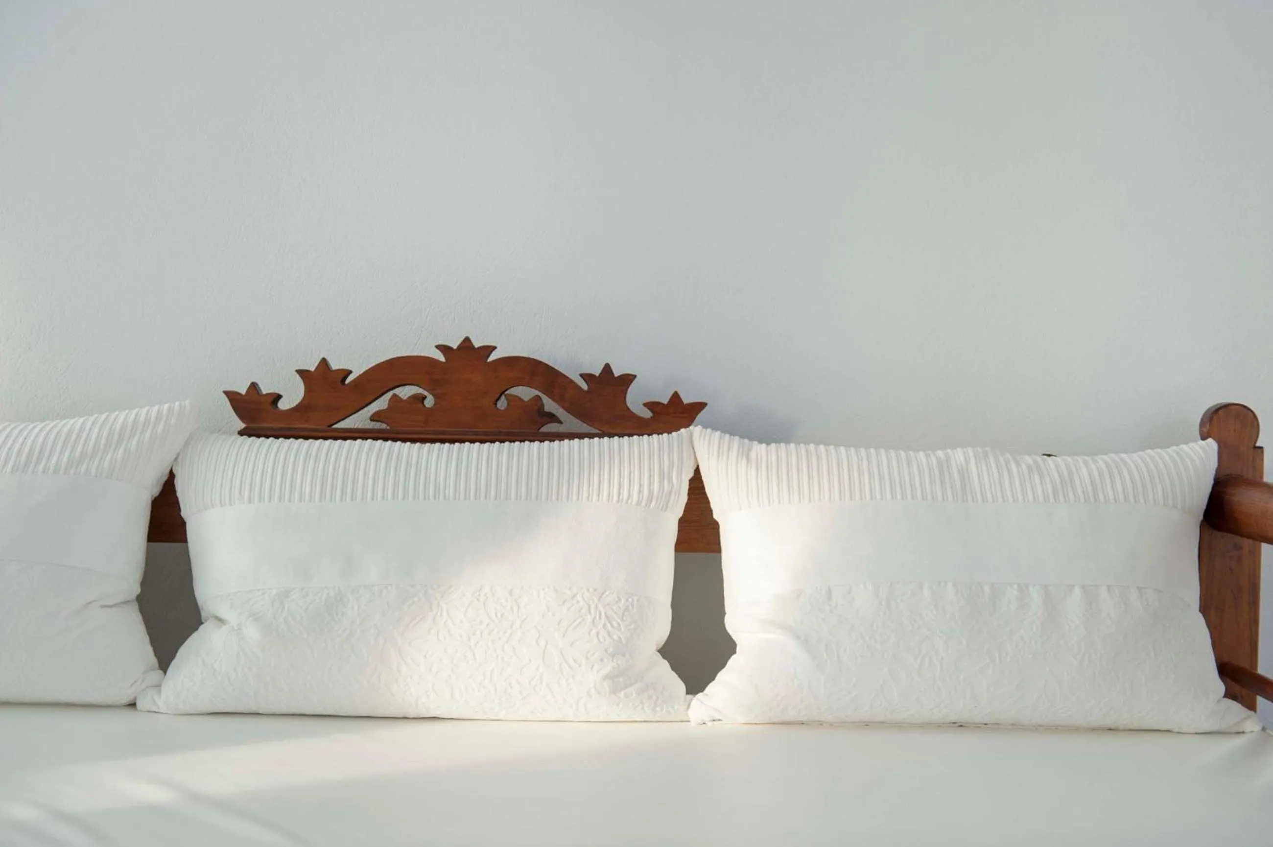 Decorative detail, Bed in Nefeli Sunset Studios
