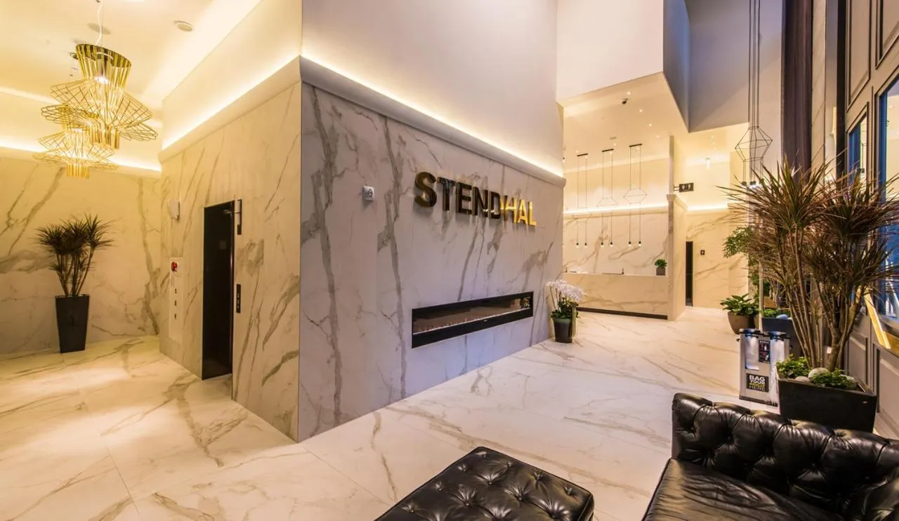 Bed in Le Stendal Hotel