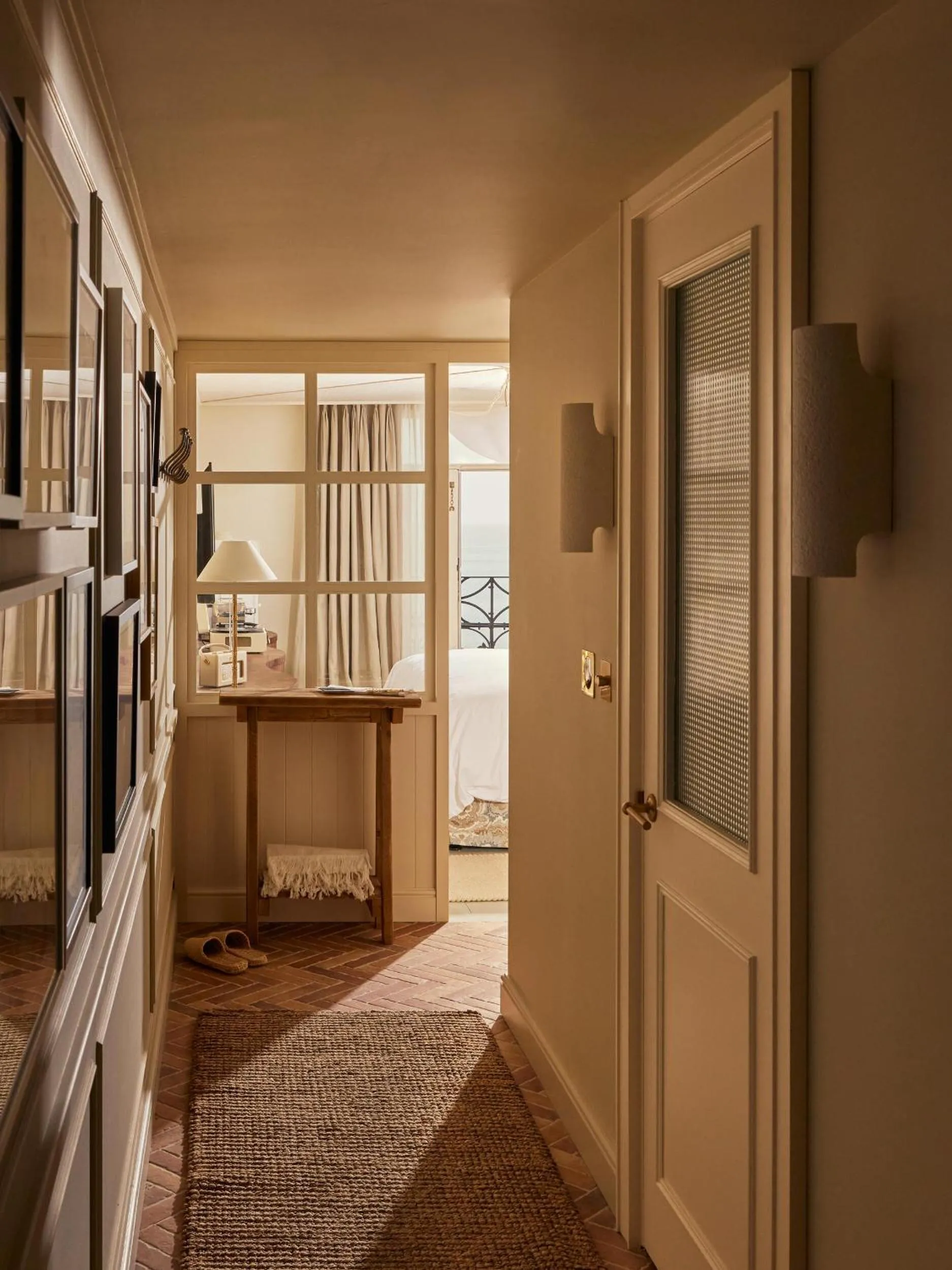 Photo of the whole room, Bed in No 42 by GuestHouse, Margate