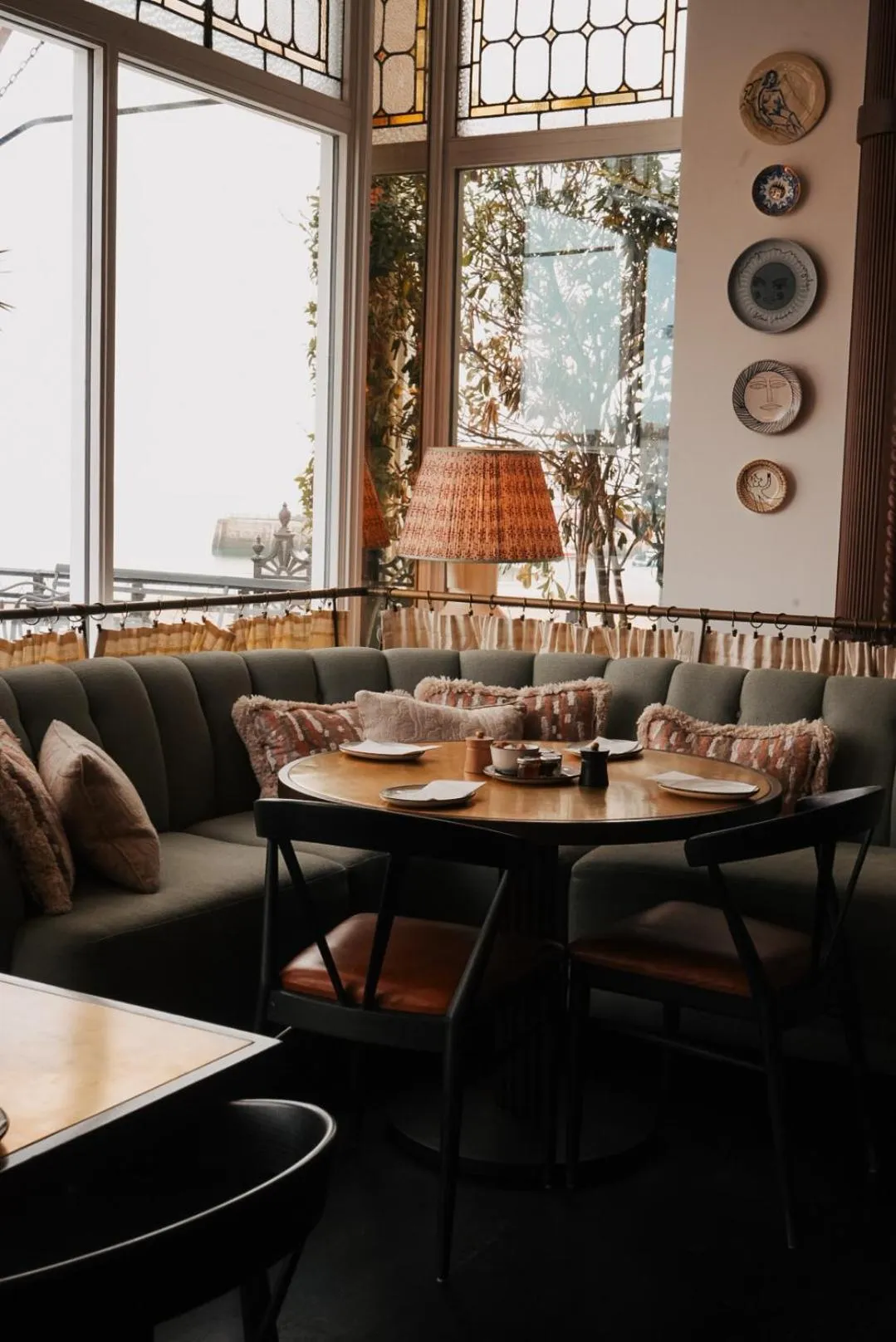 Restaurant/places to eat in No 42 by GuestHouse, Margate