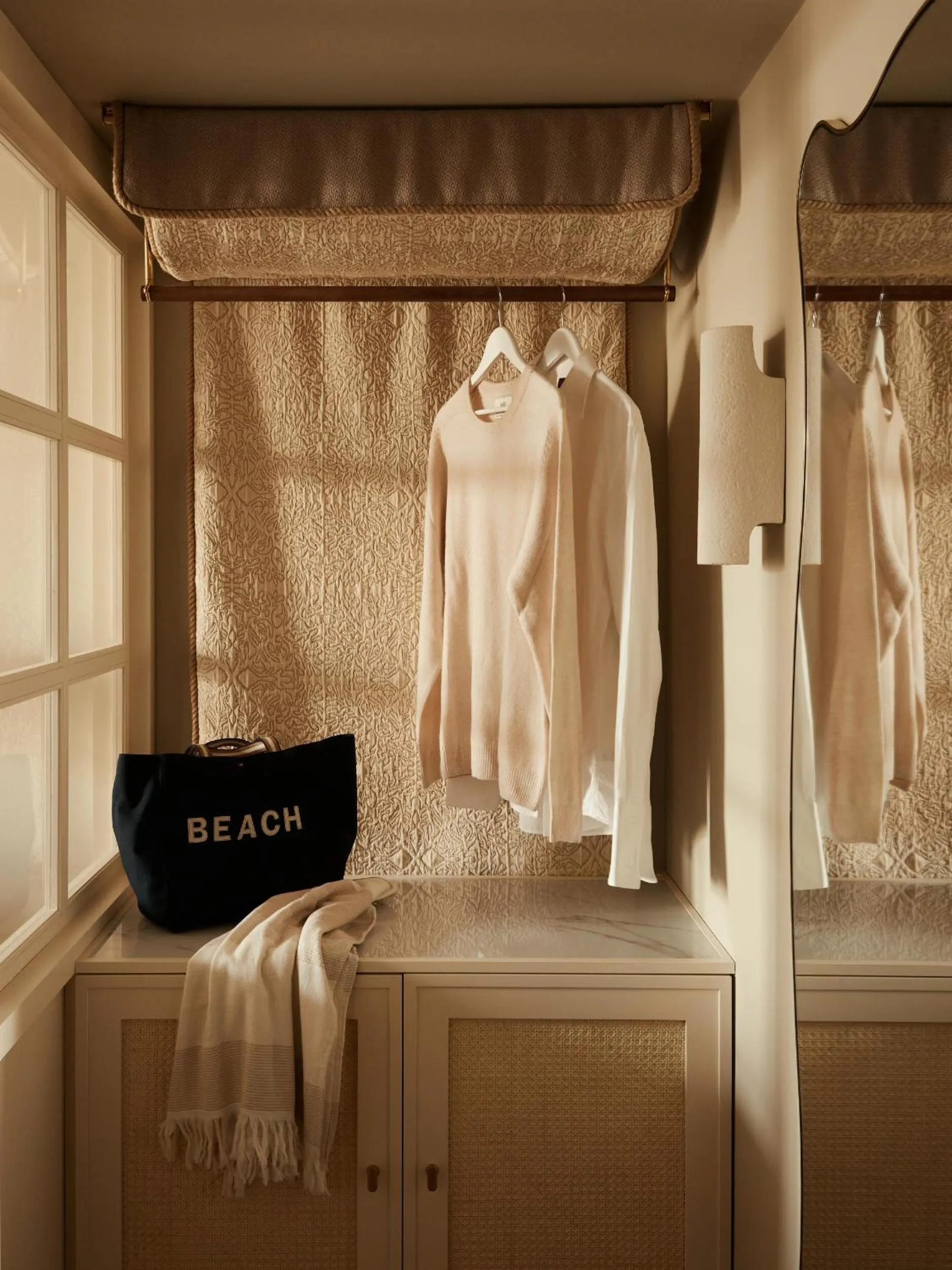 wardrobe in No 42 by GuestHouse, Margate