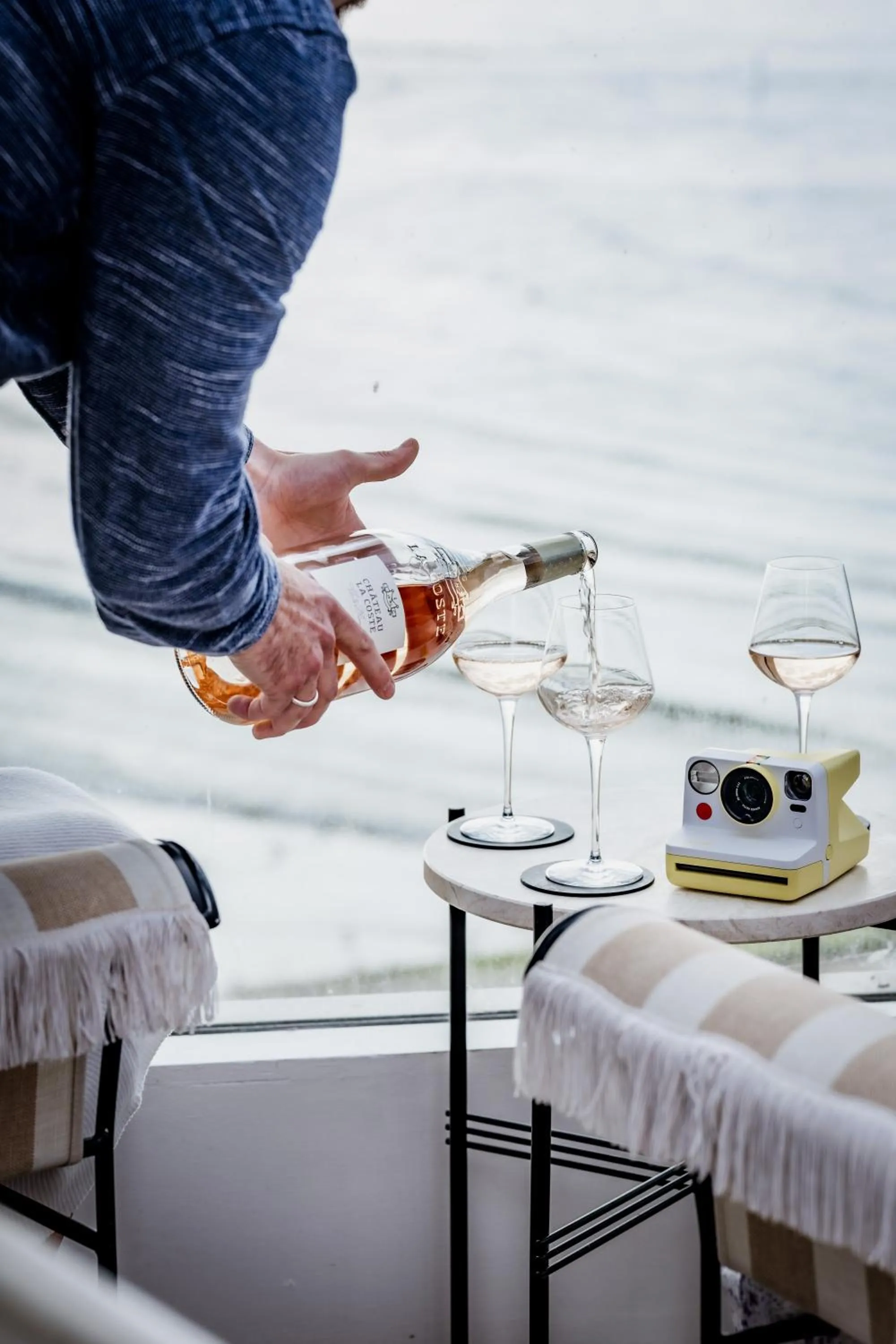 Lounge or bar in No 42 by GuestHouse, Margate