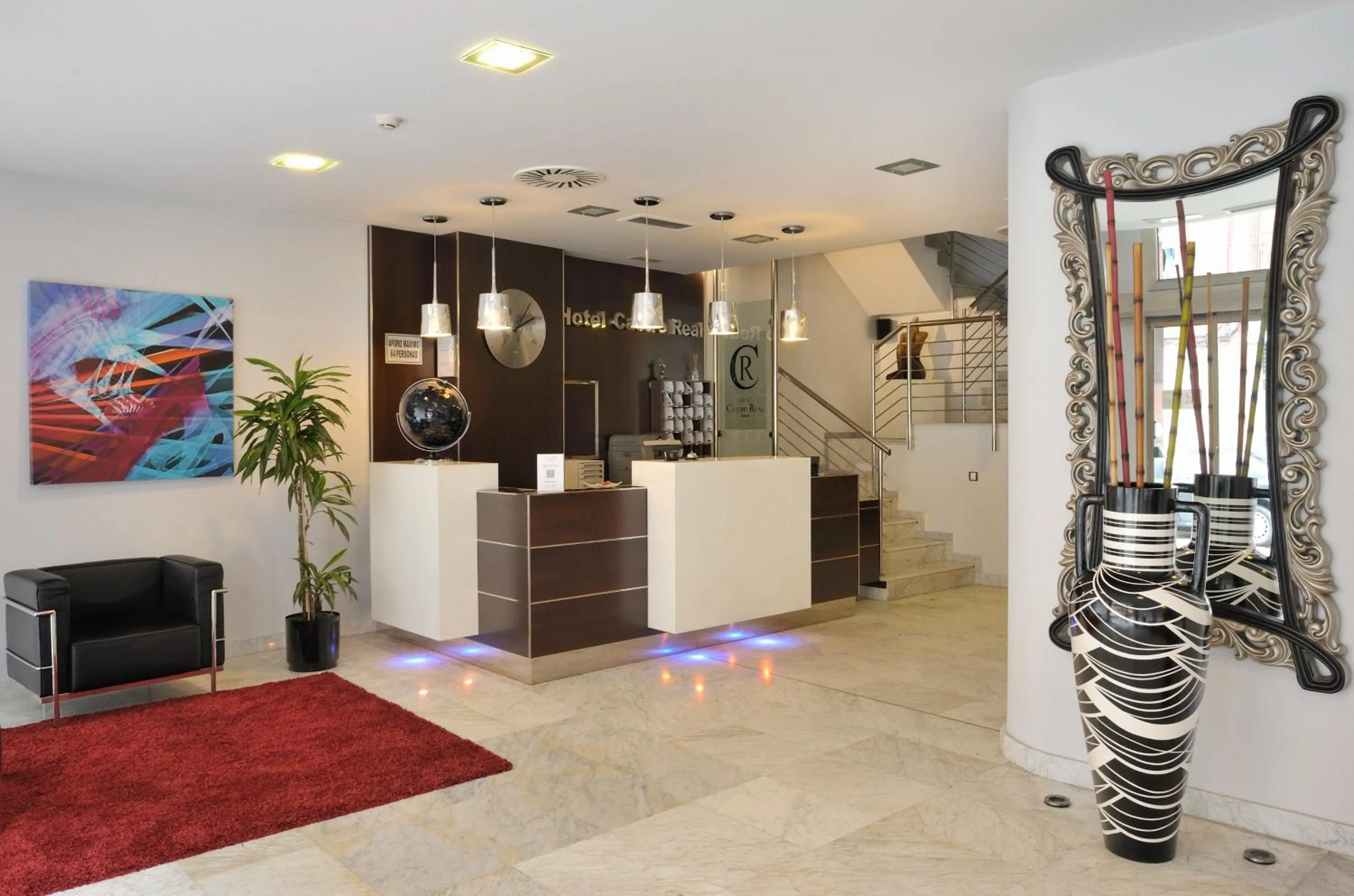 Lobby or reception in Hotel Castro Real