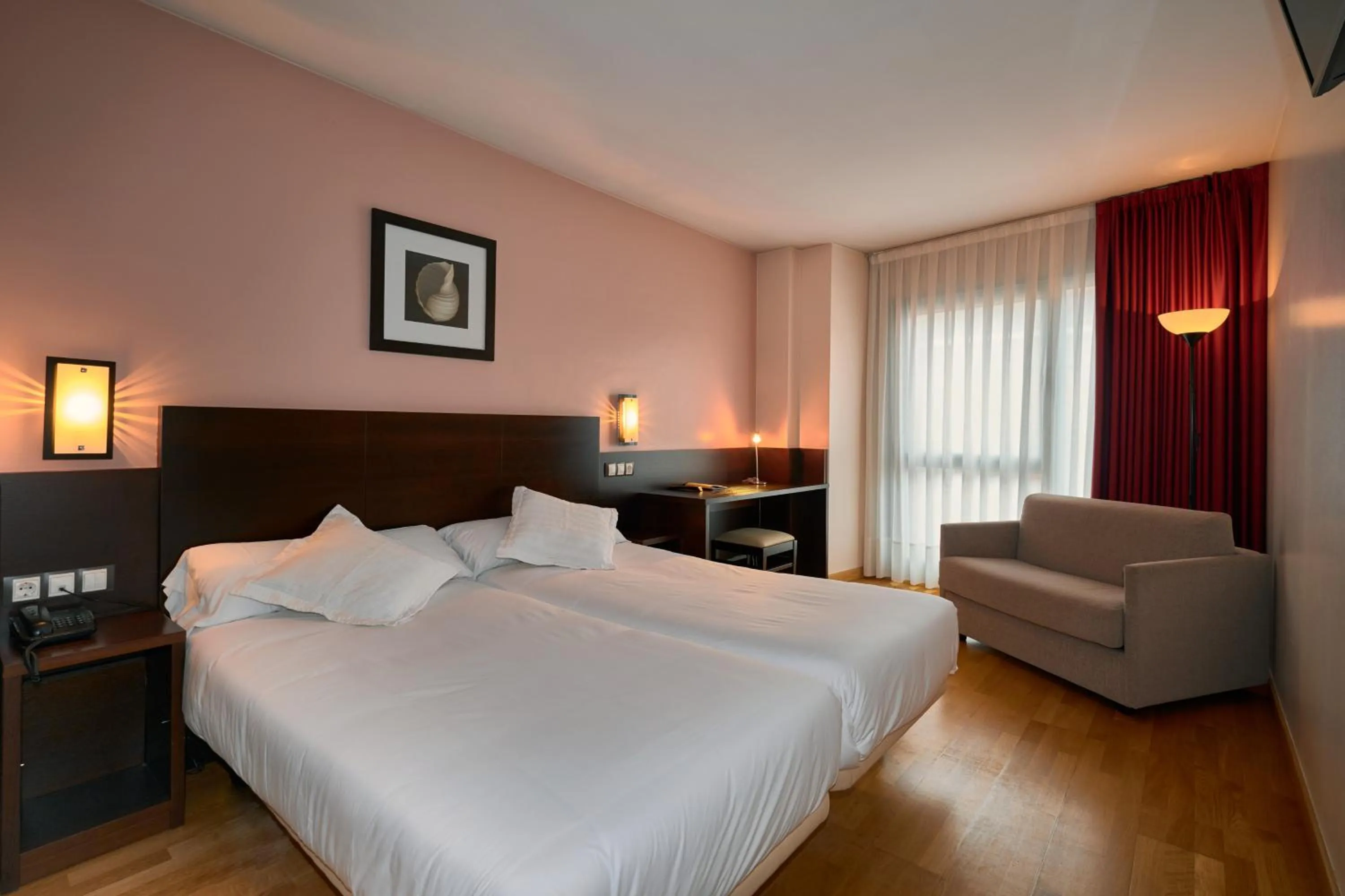 Bedroom, Bed in Hotel Castro Real