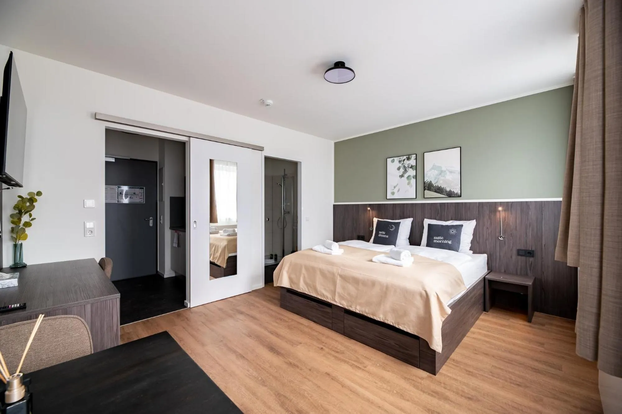 Bed in Limehome Bremerhaven Kantstraße