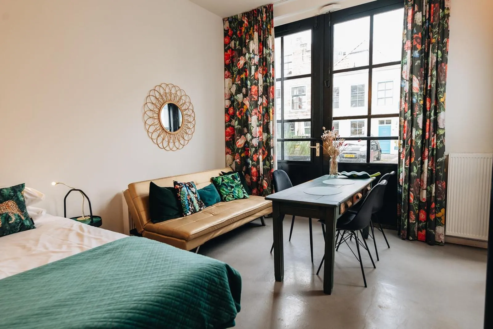 Bed in Hotel Zilt Studio's