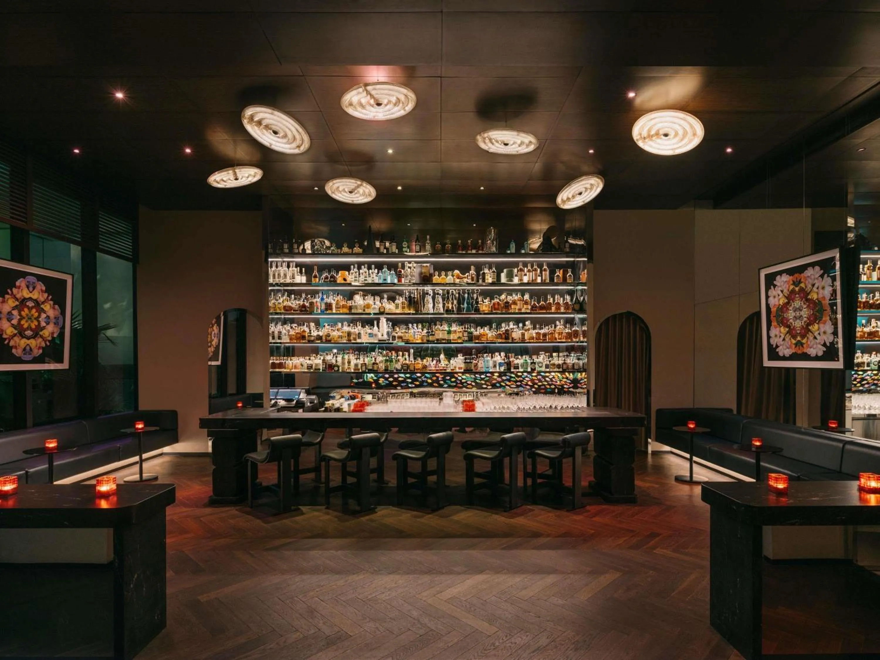 Lounge or bar in Mondrian Singapore Duxton