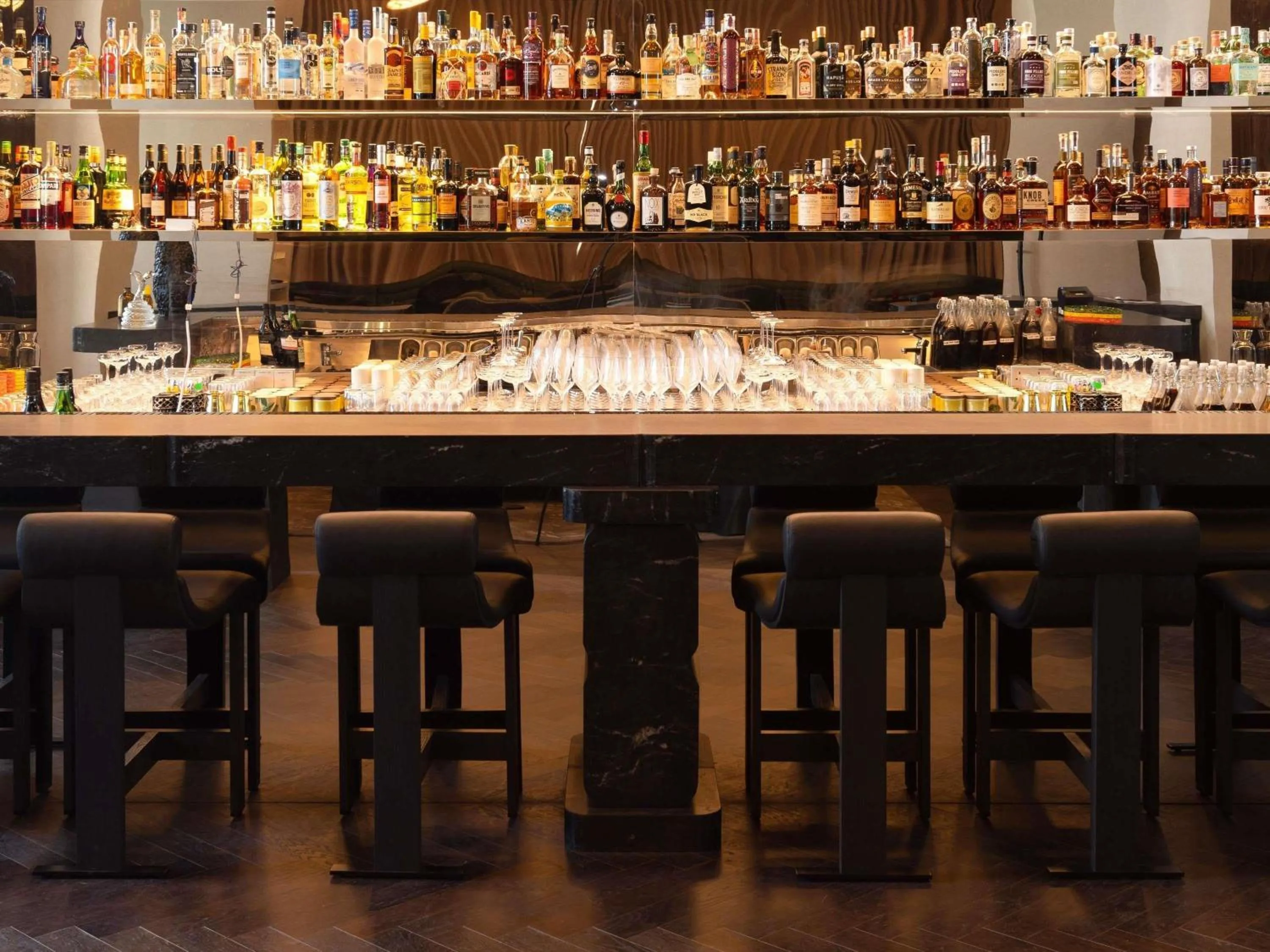 Lounge or bar in Mondrian Singapore Duxton