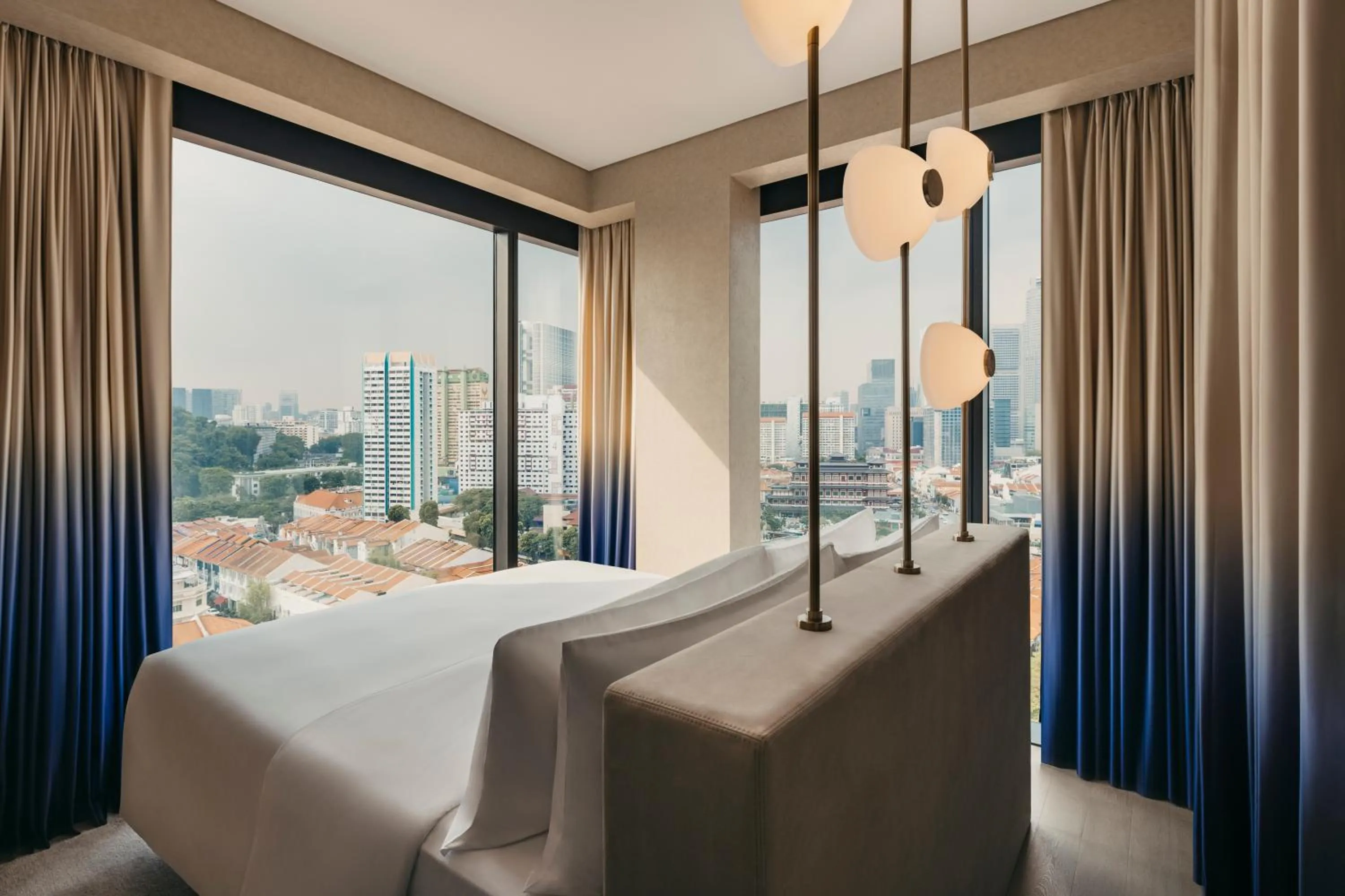 Bed in Mondrian Singapore Duxton