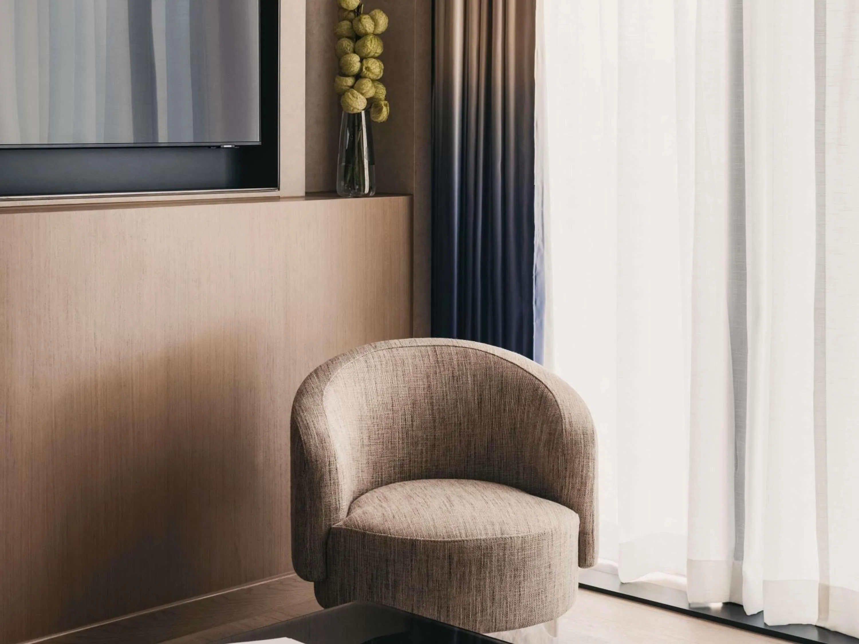 Bedroom in Mondrian Singapore Duxton