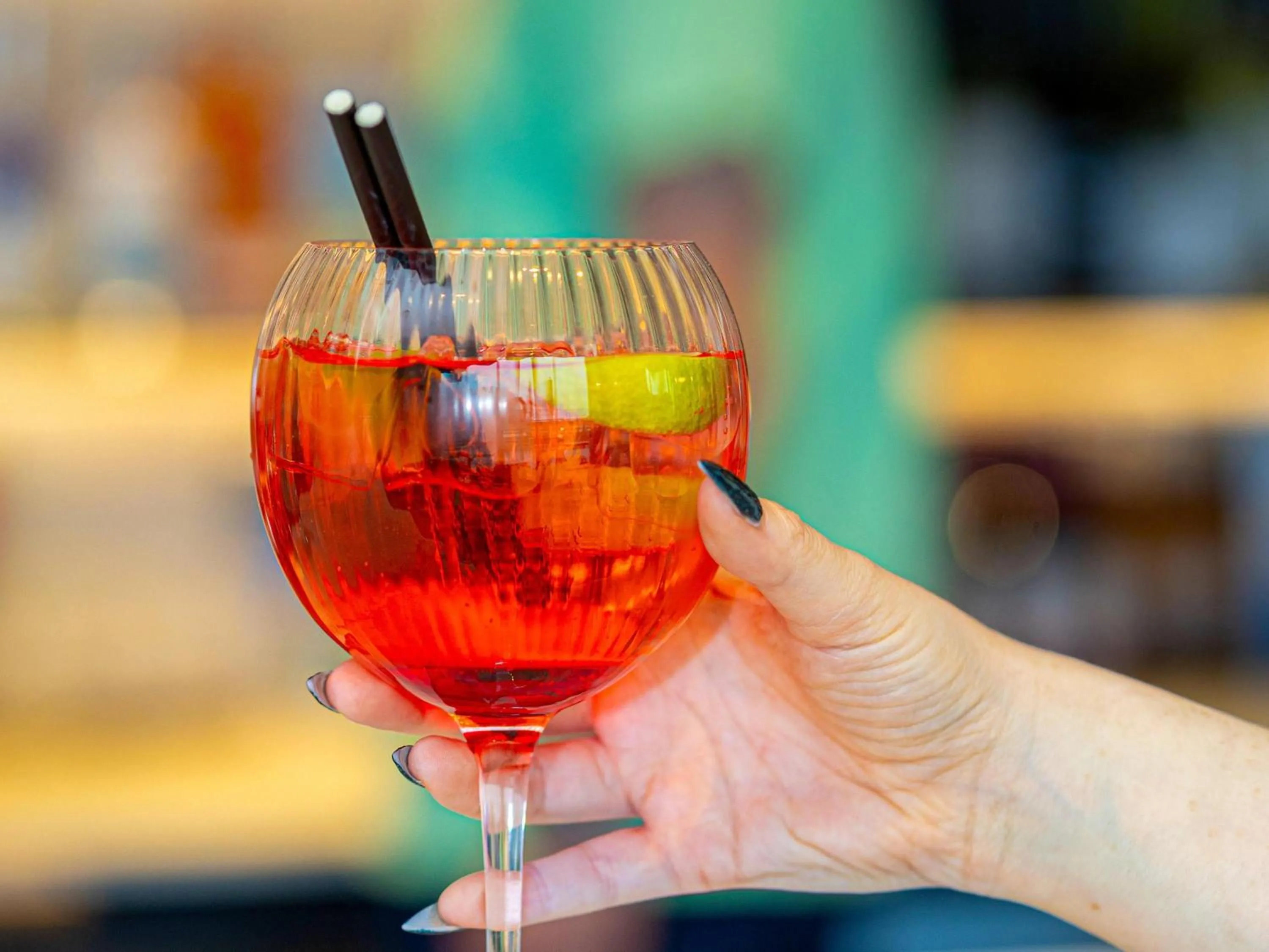 Lounge or bar in ibis Styles Paignton