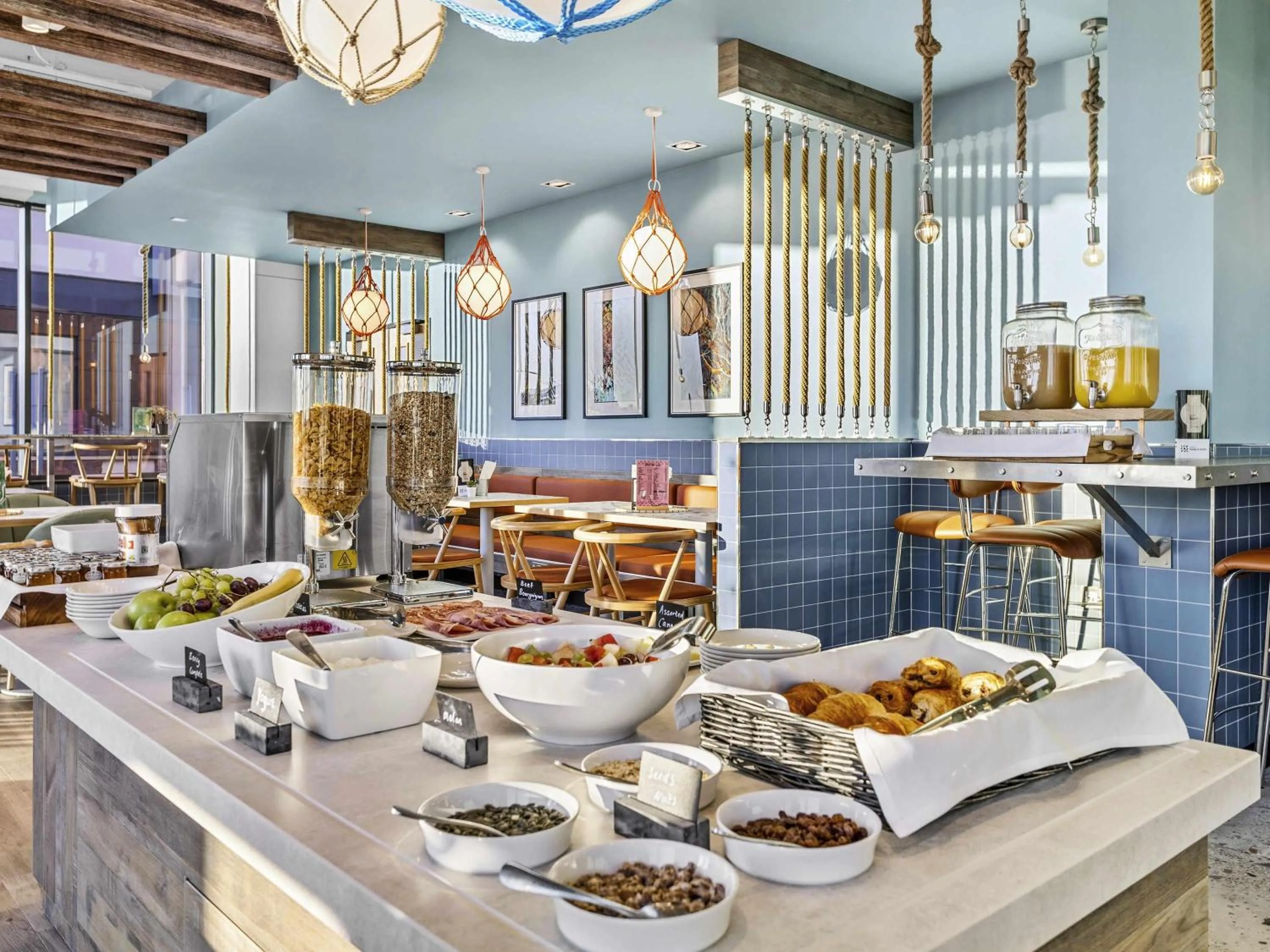 Breakfast in ibis Styles Paignton