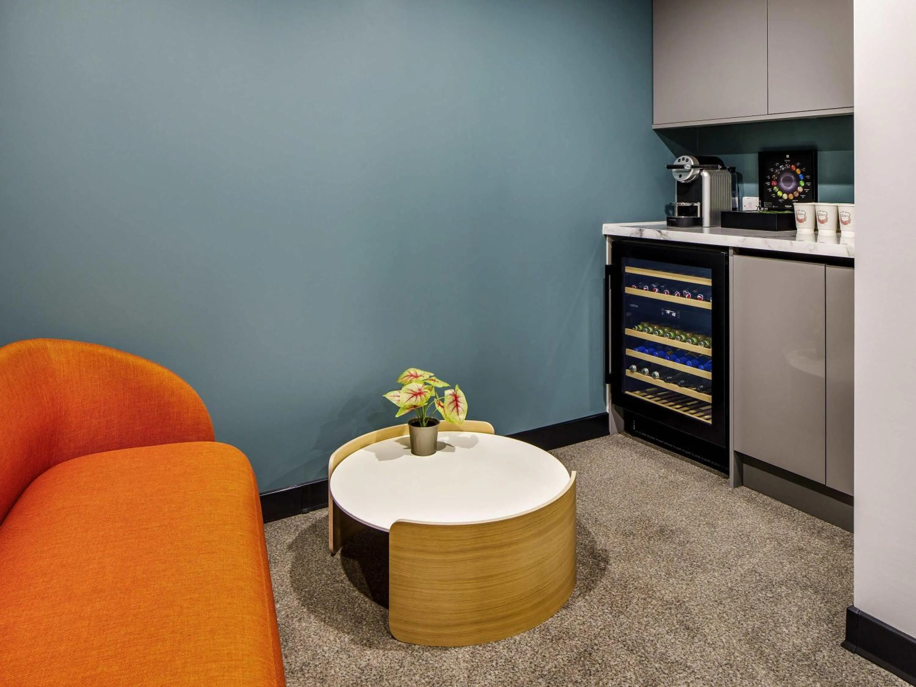 Meeting/conference room in ibis Styles Paignton