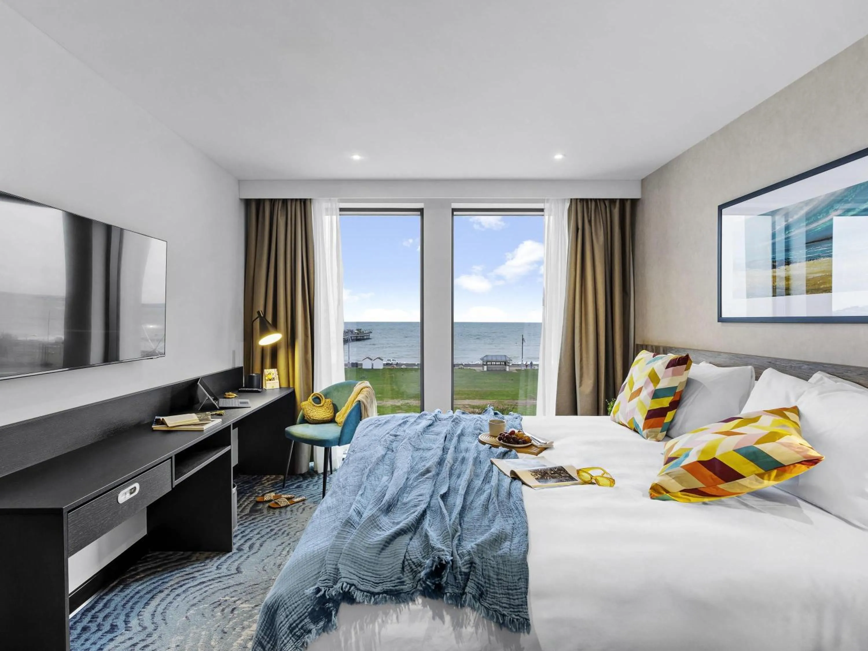 Bedroom, Bed in ibis Styles Paignton