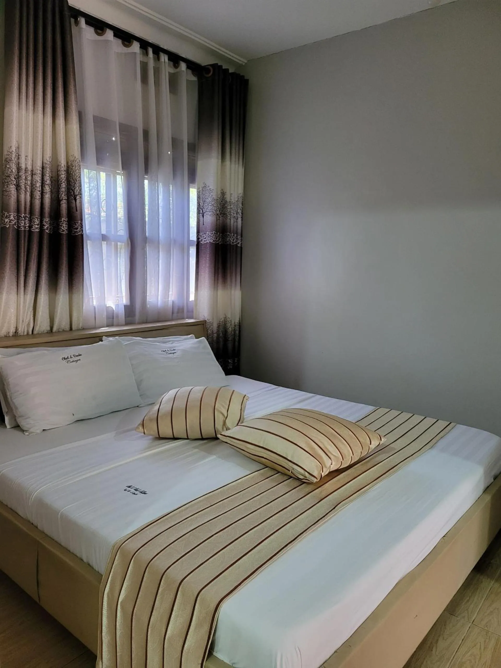 Bed in Chel and Vade Cottages