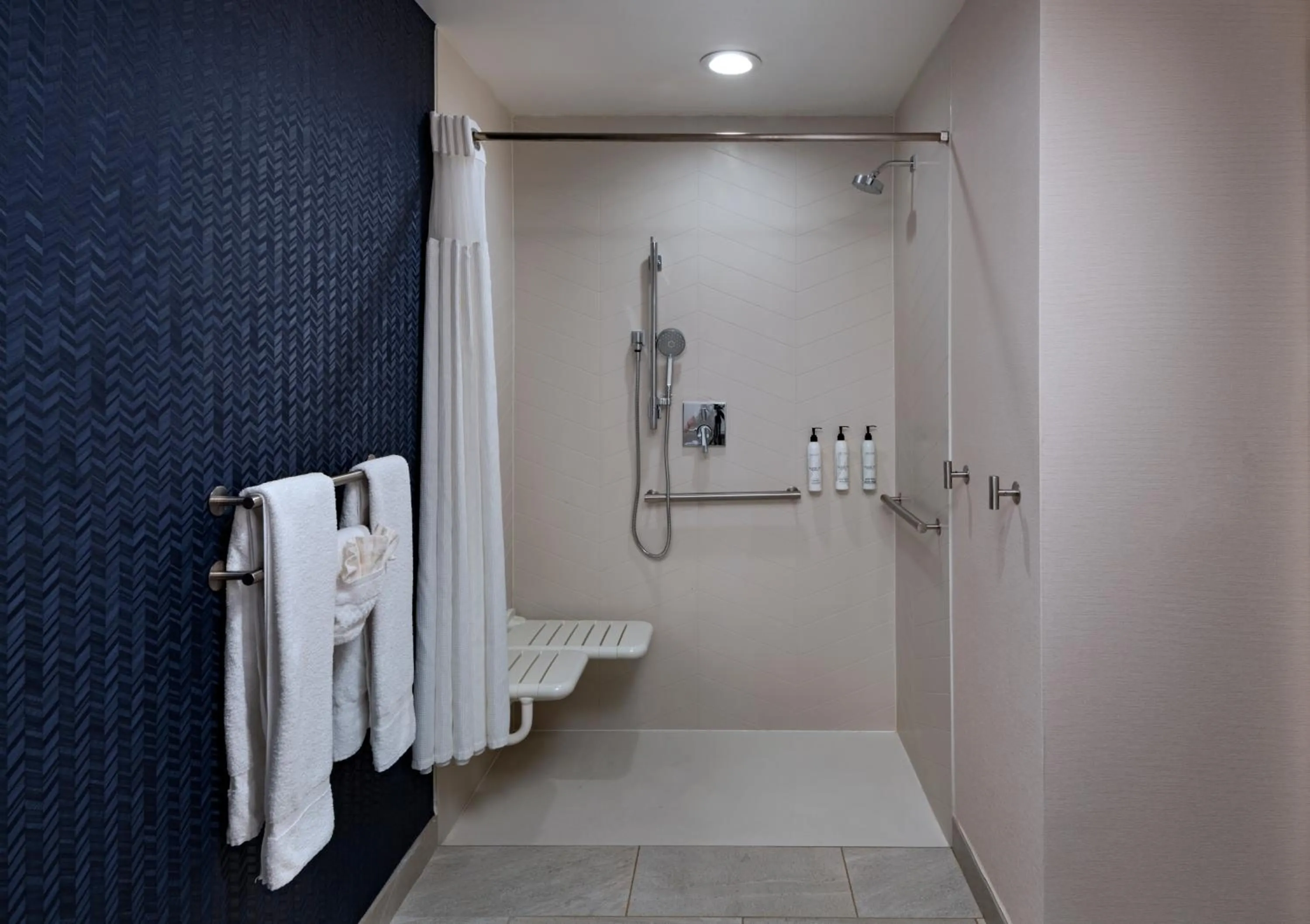 Shower in Fairfield Inn & Suites Austin Downtown