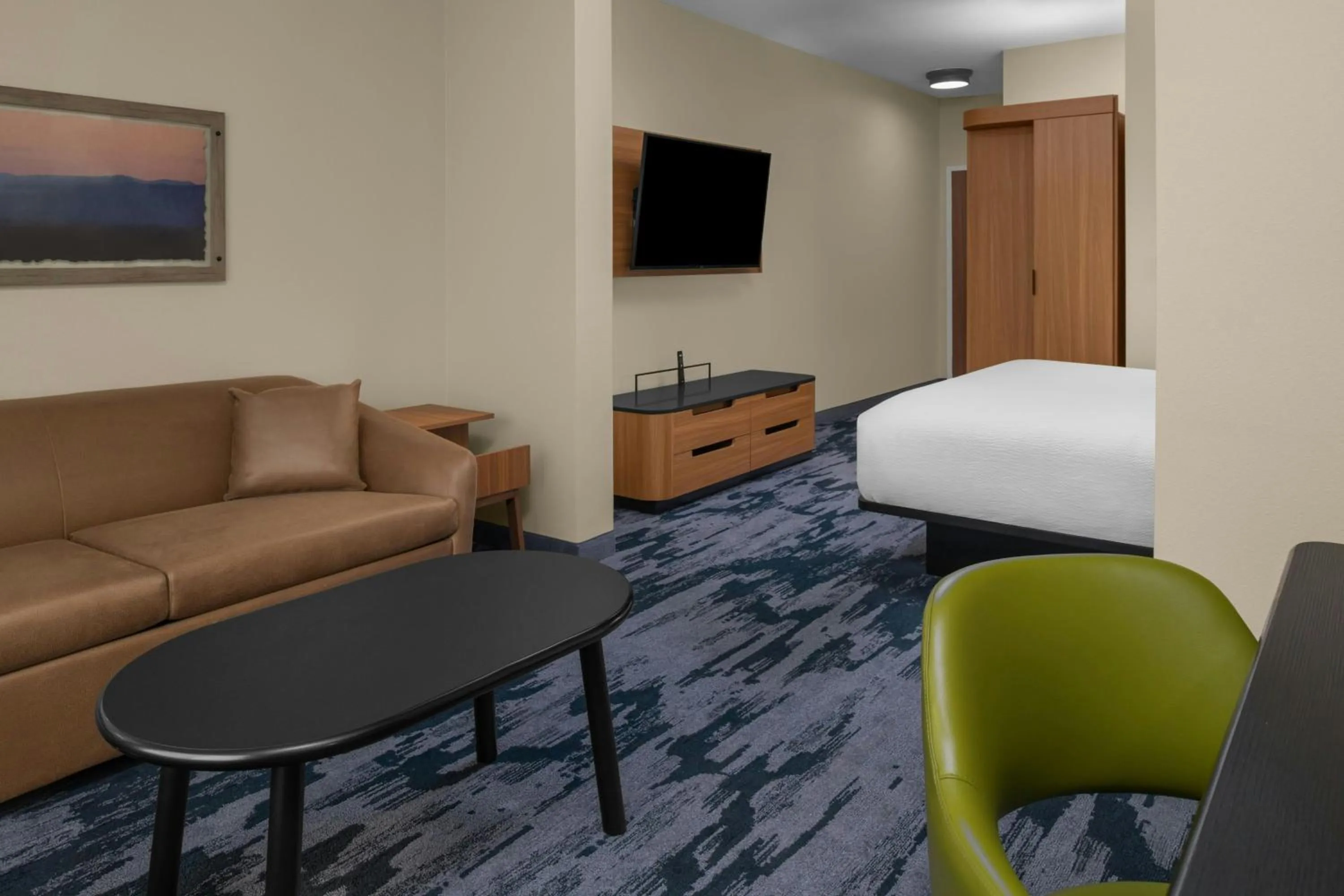 Bedroom, Bed in Fairfield by Marriott Inn & Suites Stockton Lathrop