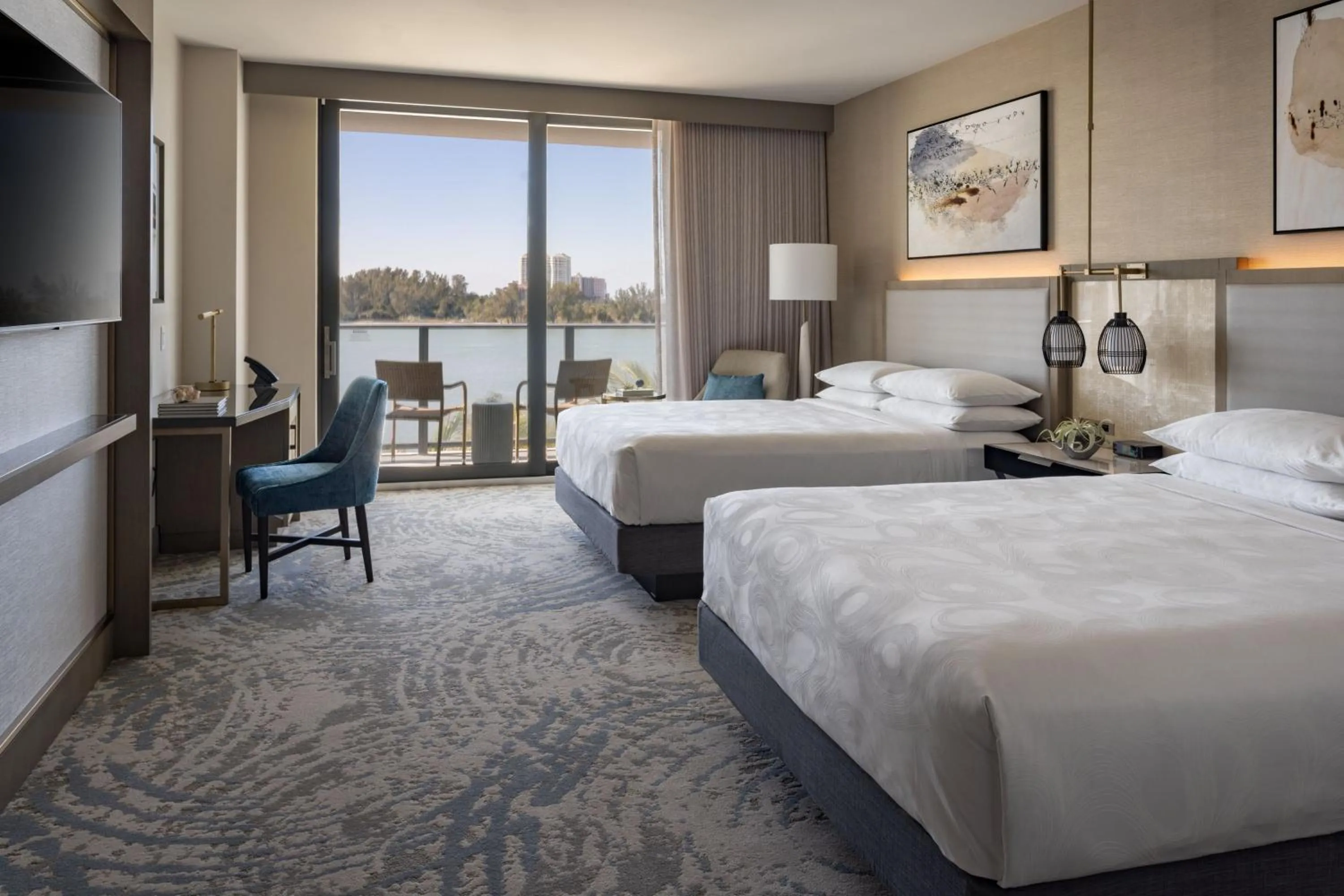 Beach, Bed in JW Marriott Clearwater Beach Resort & Spa